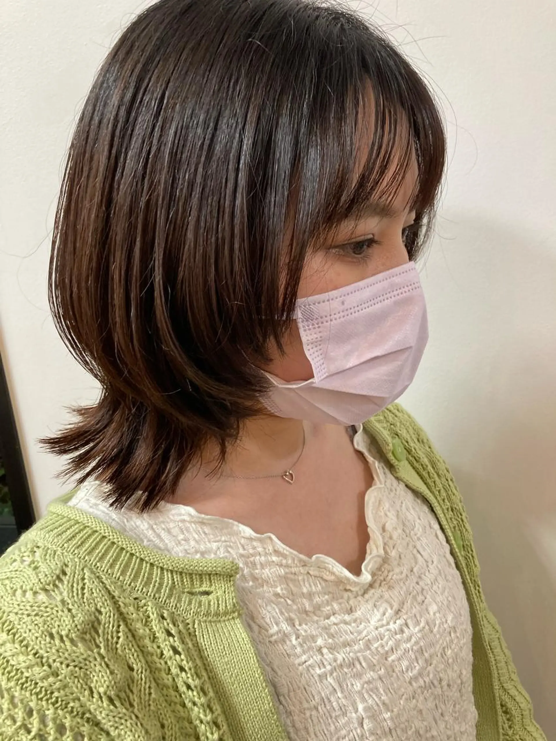 ミディアム ウルフカット 阪口 依美奈のヘアスタイル