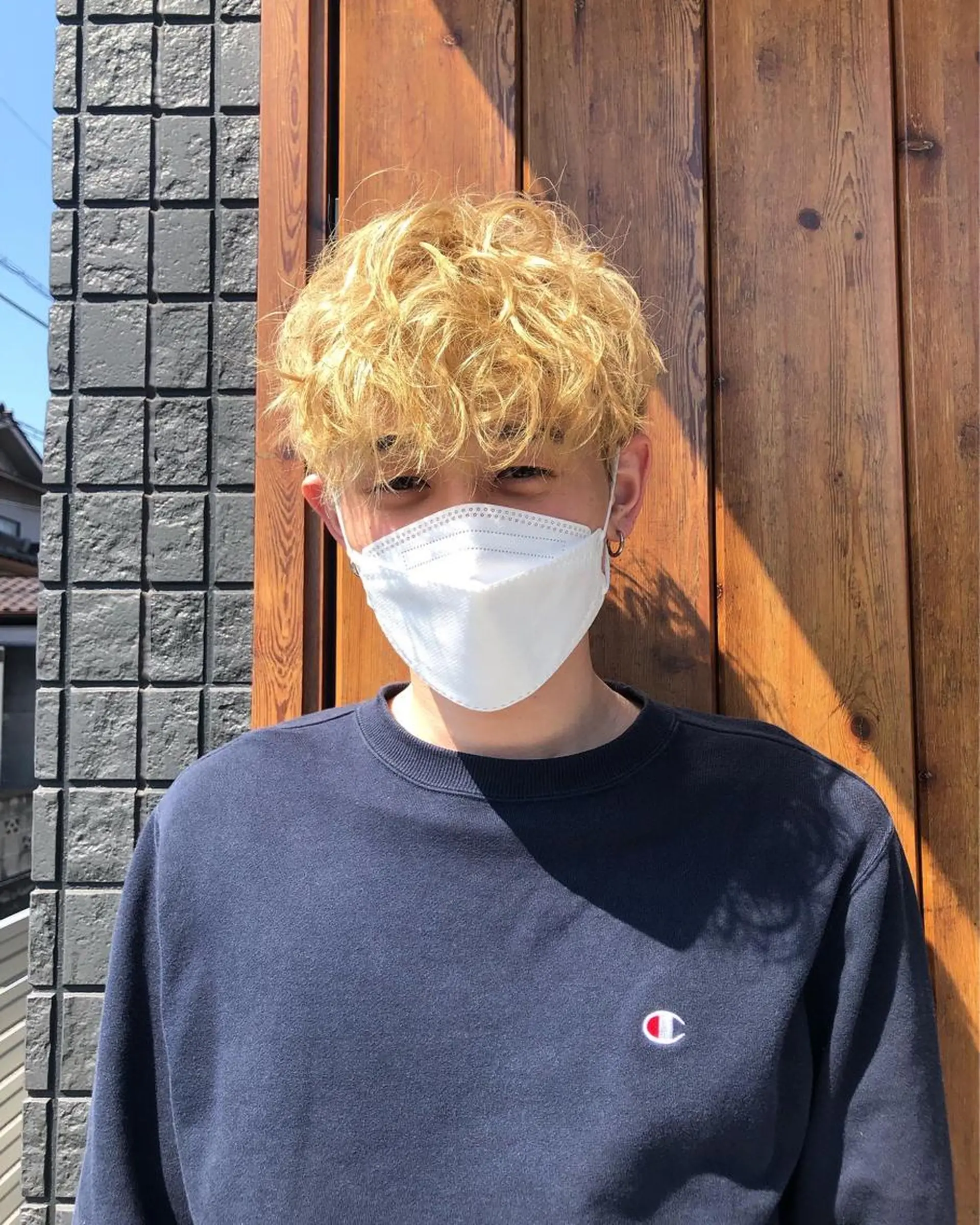 ショート カラー パーマ 本田 央介のヘアスタイル