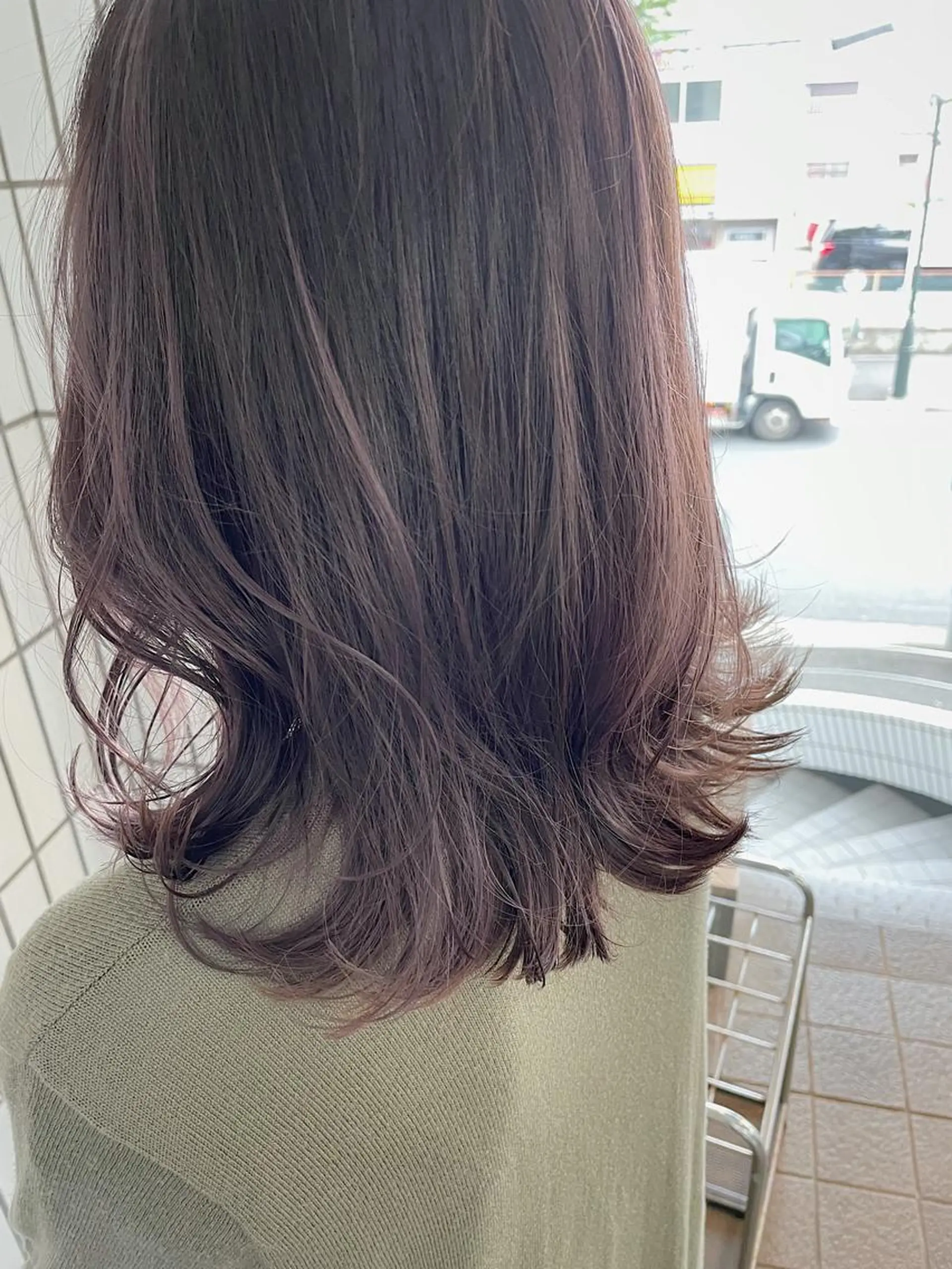 ミディアム カラー グラデーションカラー ハットリ /北習志野のヘアスタイル