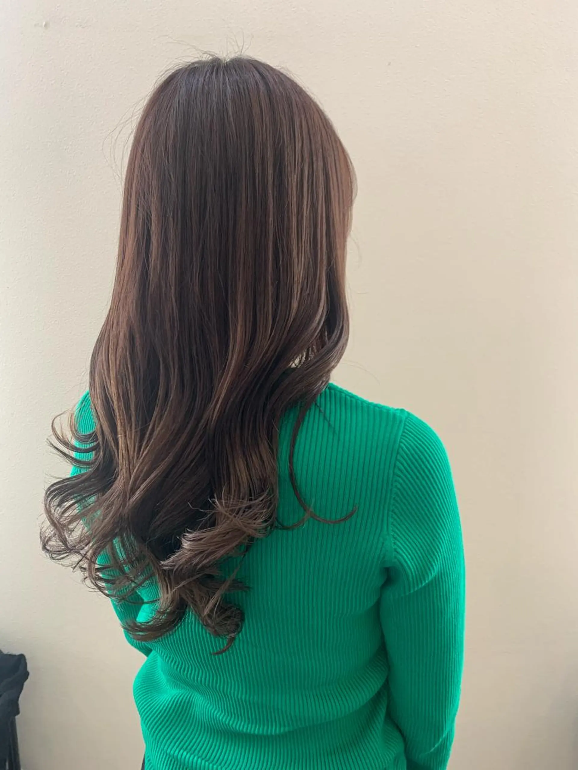 ロング カラー ベージュカラー レイヤーカット 韓国🇰🇷髪質改善 Chisaki치사키のヘアスタイル