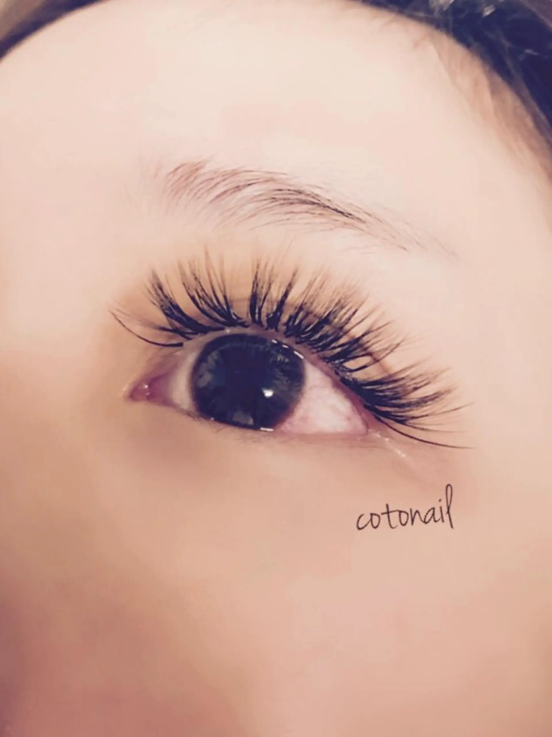 マツエク・マツパ 付け放題 アップワードラッシュ ボリュームラッシュ ツメトマツゲ .のネイルデザイン