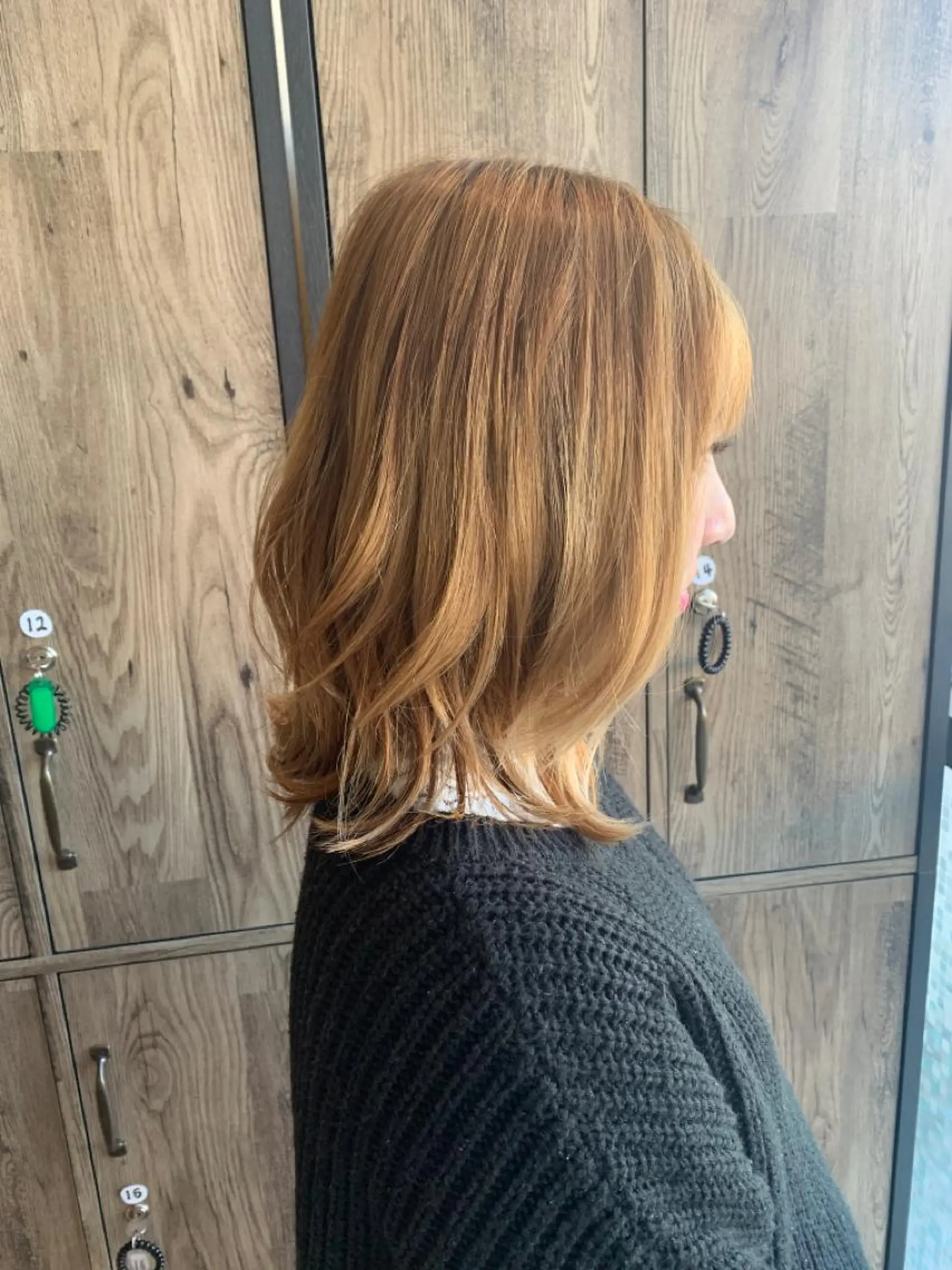 ミディアム 岸本 桂輝のヘアスタイル