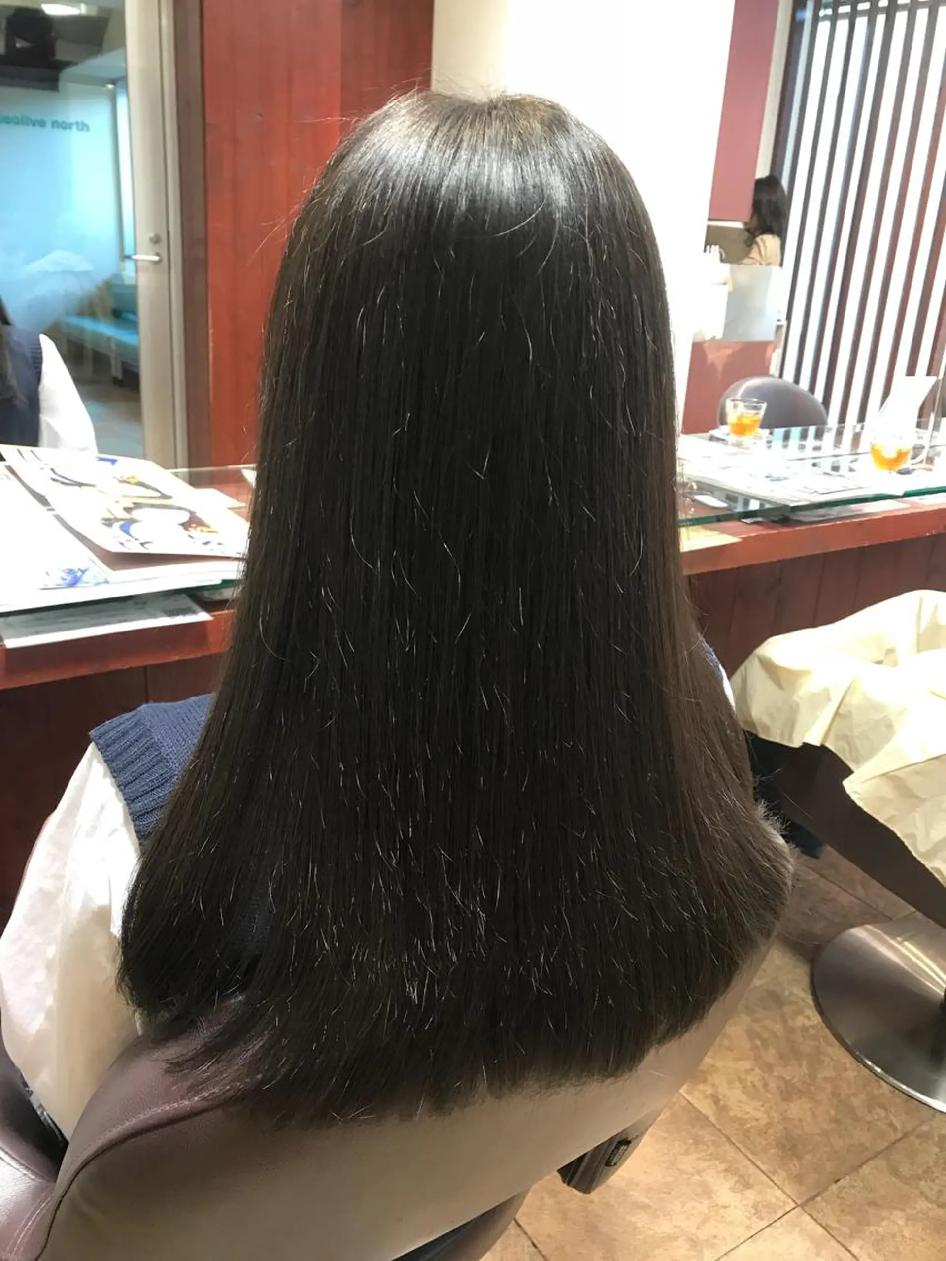 ロング 嶋村 望美のヘアスタイル