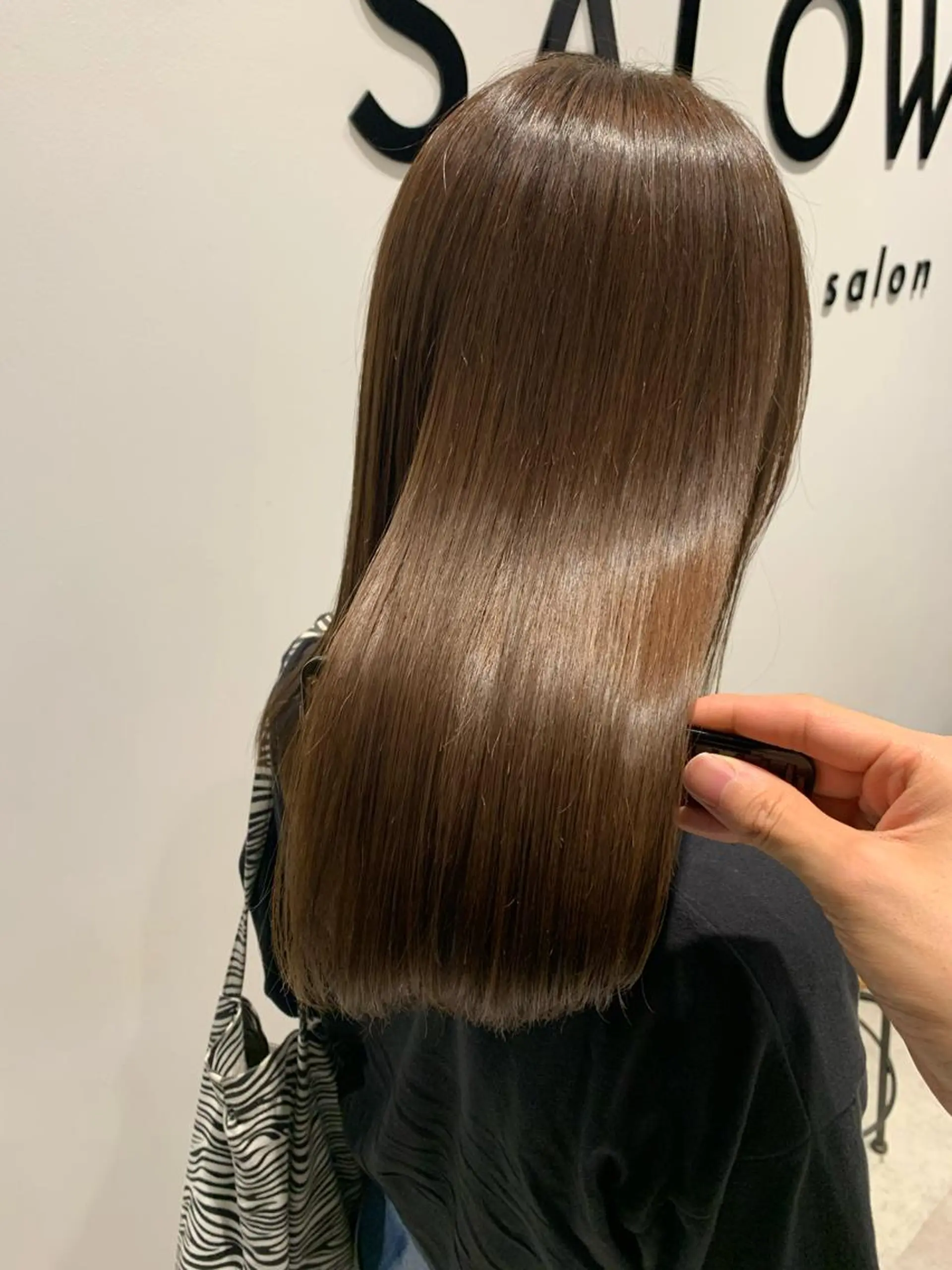 セミロング カラー 髪質改善特化 ミサワコウキのヘアスタイル