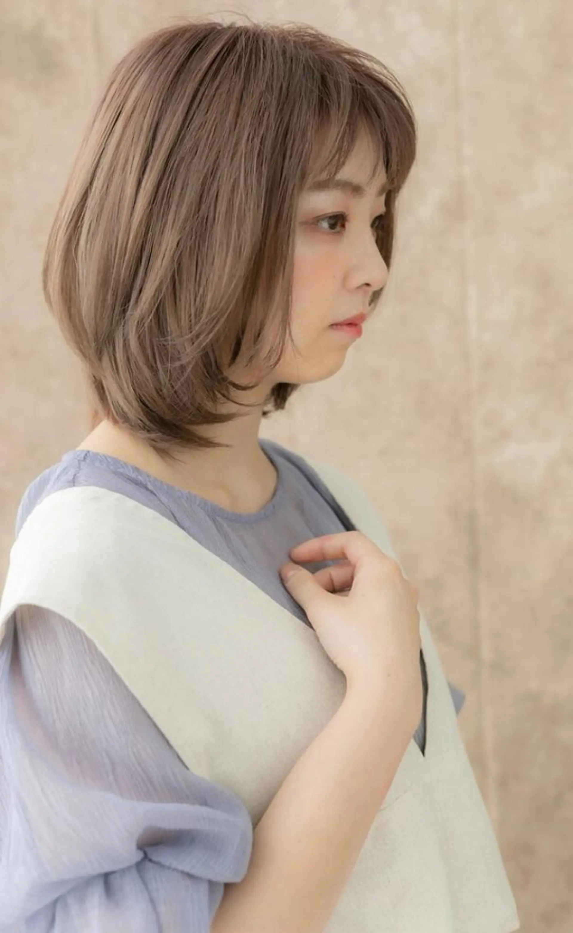 ミディアム カラー パーマ ボブレイヤー ボブ くびれヘア レイヤーカット シースルーバング 似合わせ✨透明感🫧 佐藤優斗のヘアスタイル