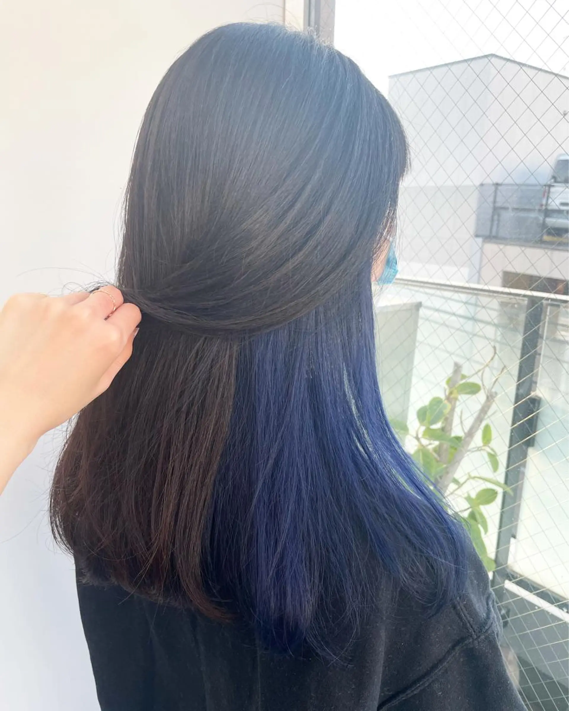 ロング カラー ブルーカラー インナーカラー ネイビーカラー 宮本 円のヘアスタイル