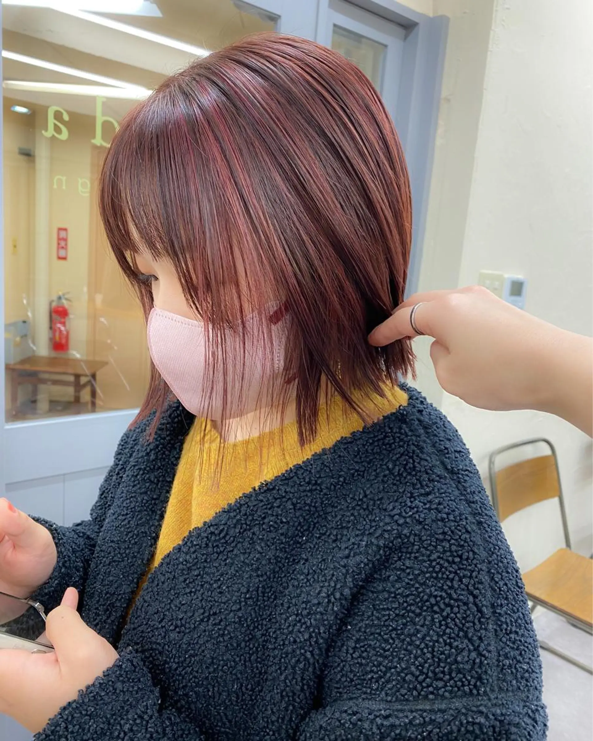 ミディアム カラー ハイライトカラー ピンクカラー ハイライト レイヤー暖色カラー 池袋Yamamotoのヘアスタイル