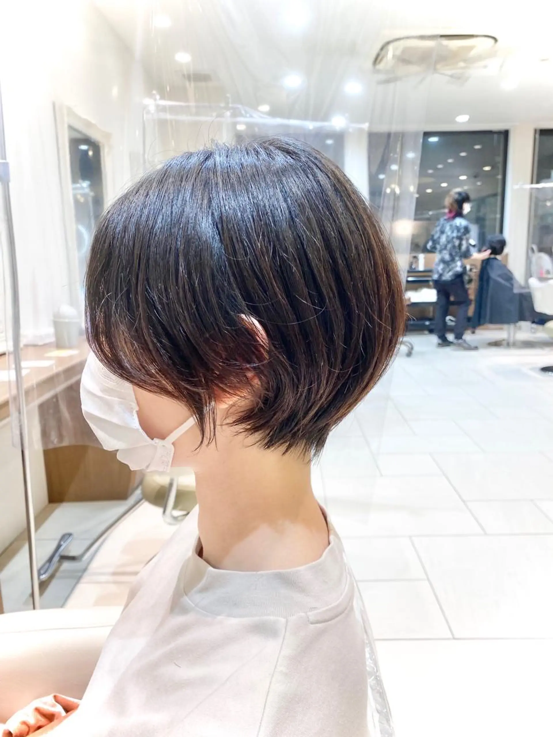 ショート 横山 直輝のヘアスタイル
