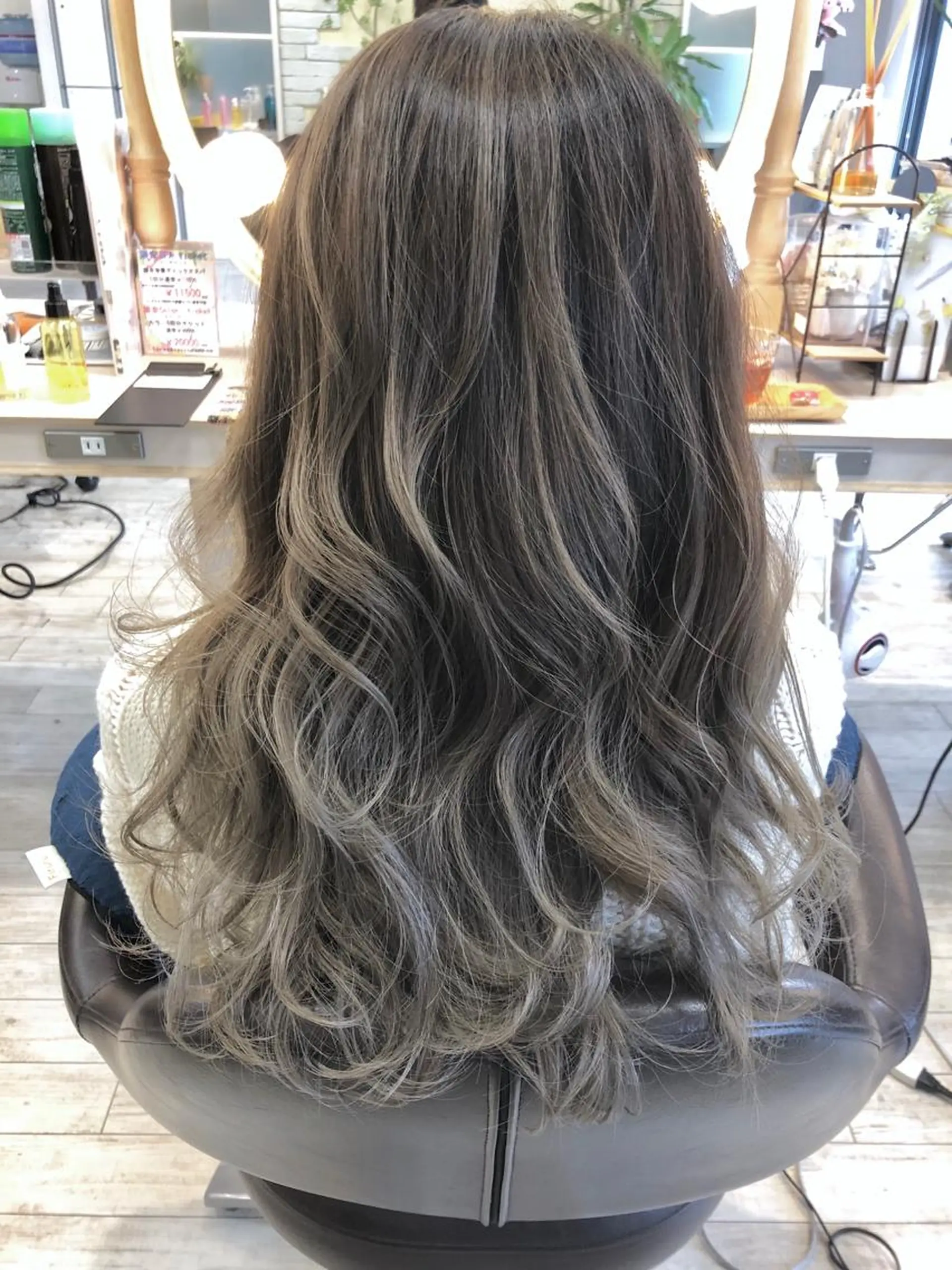 ロング カラー 🌟イメチェン美容師 🌟清水 大輝のヘアスタイル