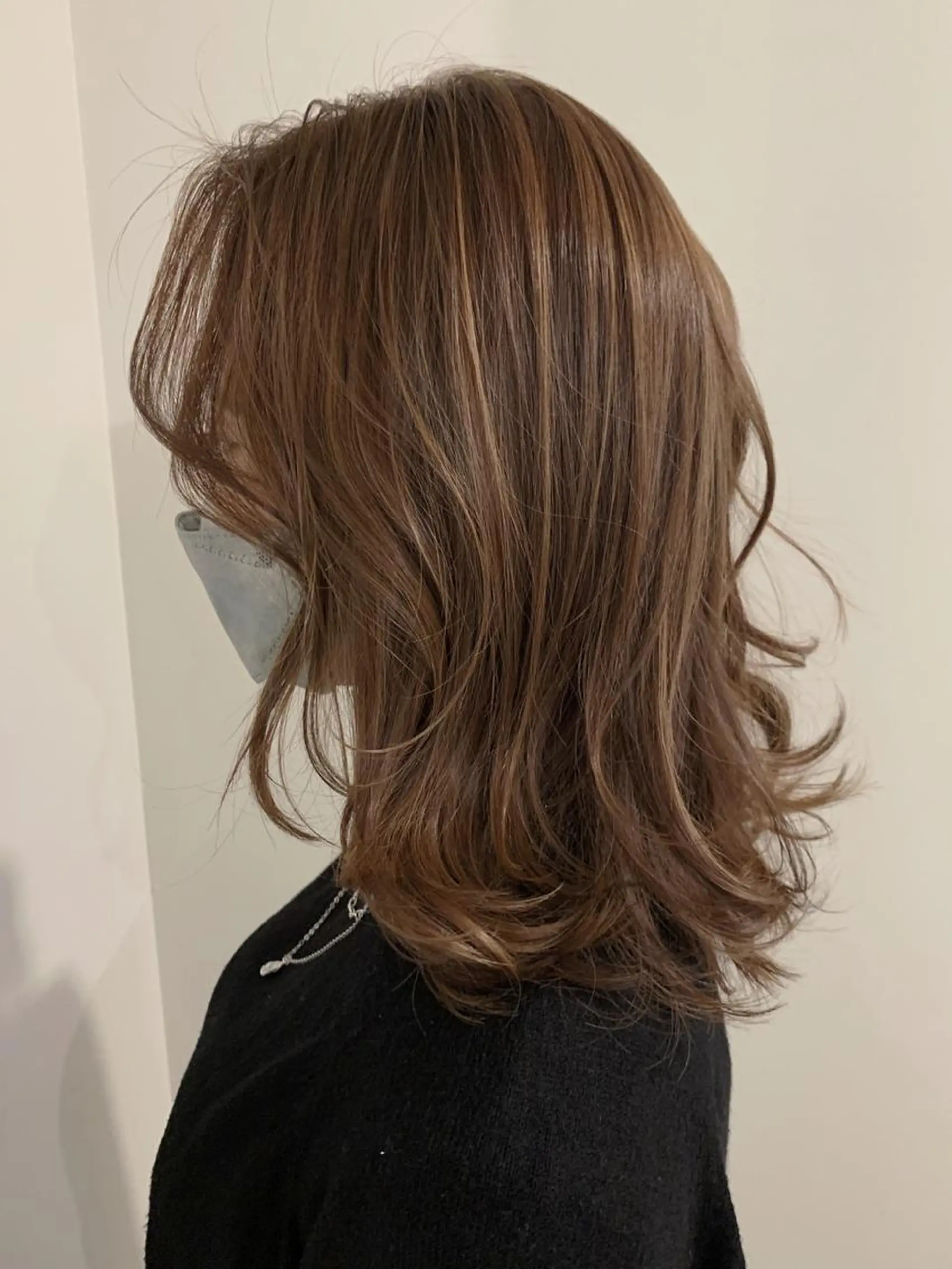 セミロング カラー 船津武俊 フナツタケトシのヘアスタイル