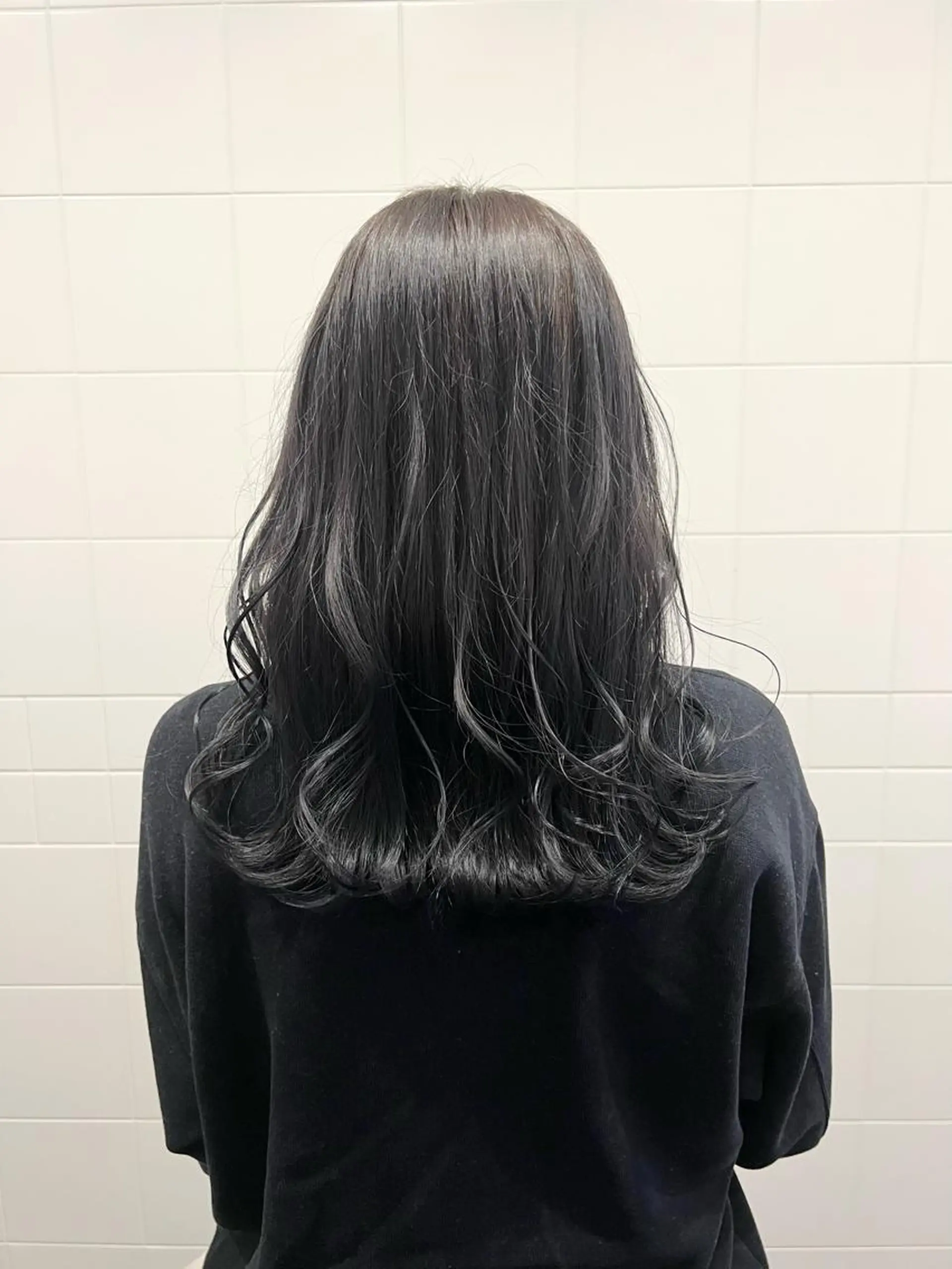 セミロング カラー honen RUKAのヘアスタイル