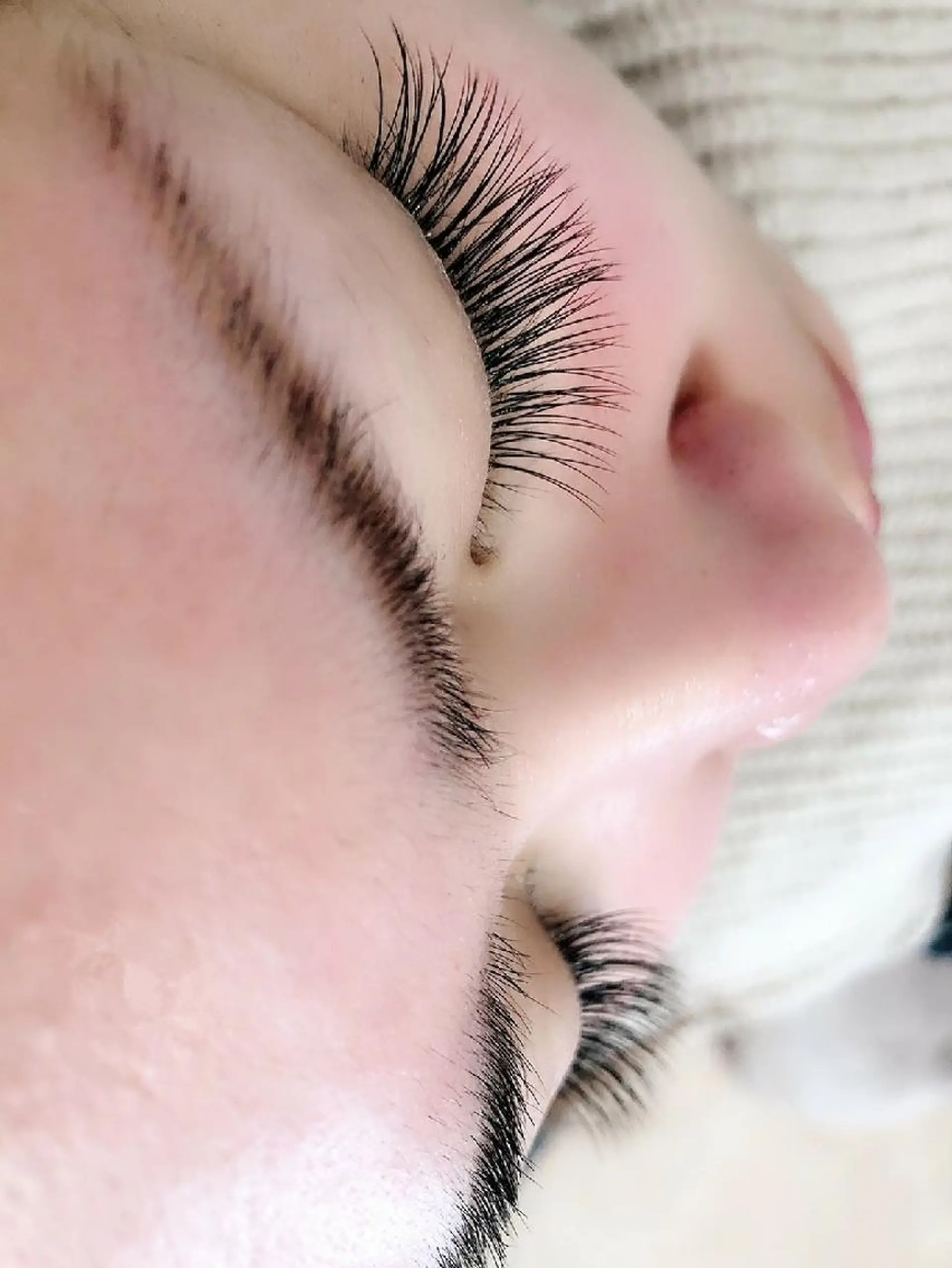 マツエク・マツパ Jカール eyelash  e'nのネイルデザイン