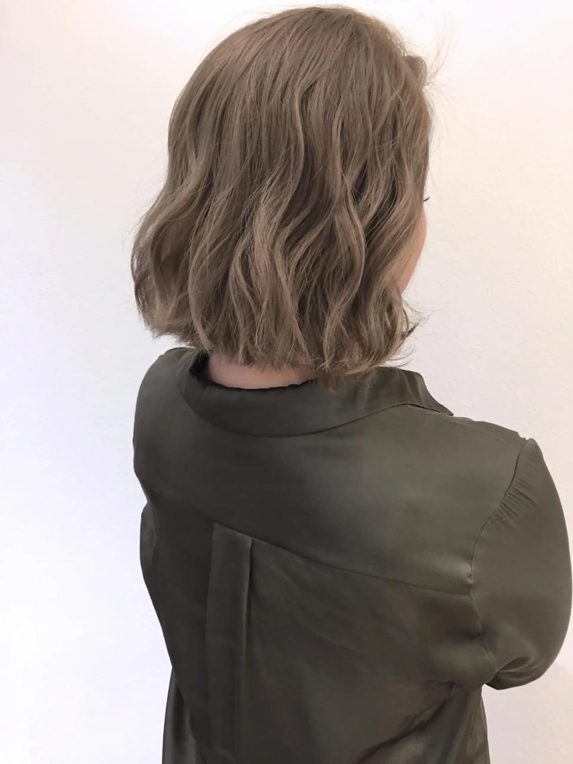 ミディアム Noe心斎橋 堀田 朋宏のヘアスタイル