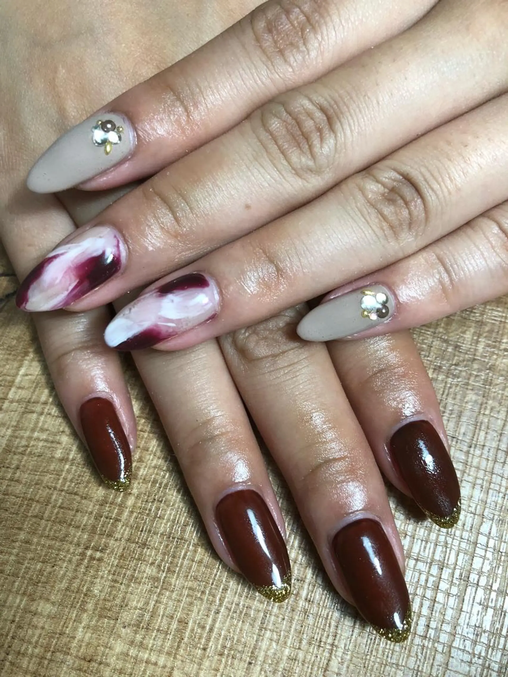 ネイル 安藤 Charlotteのネイルデザイン