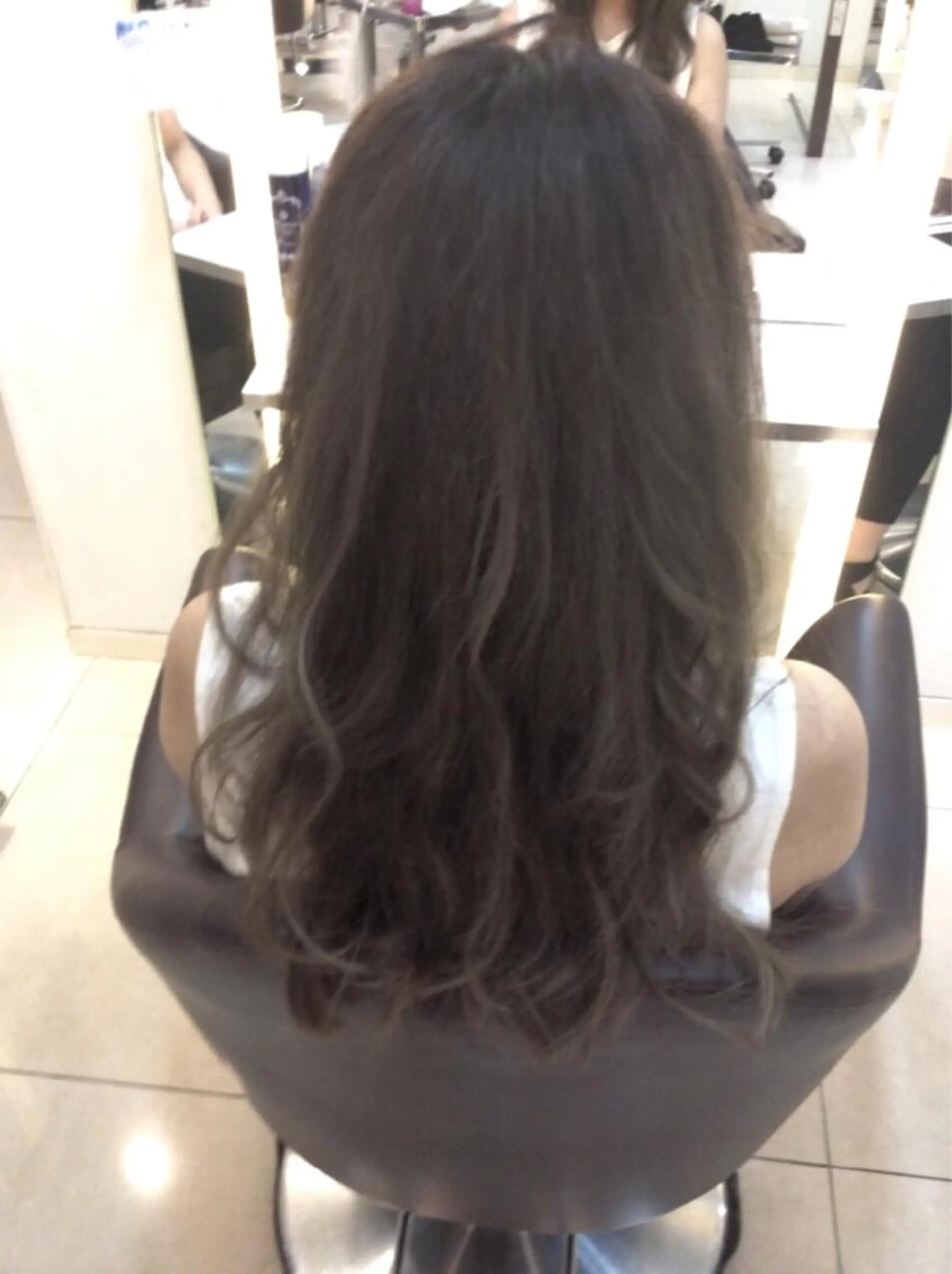 ロング カラー アッシュ グレージュ 似合わせ／代表 髪質改善/山田将大のヘアスタイル