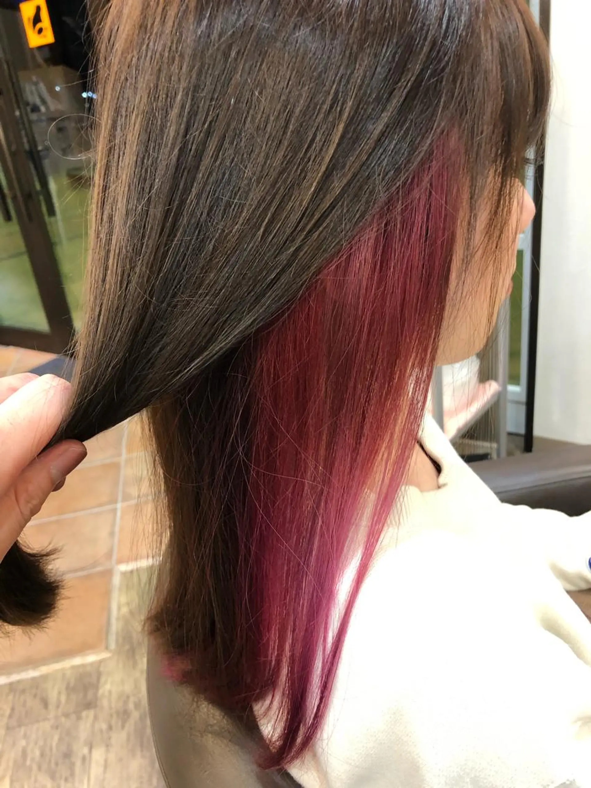 セミロング カラー インナーカラー ピンクカラー 尚平 40代からの 髪質改善専門のその他イメージ