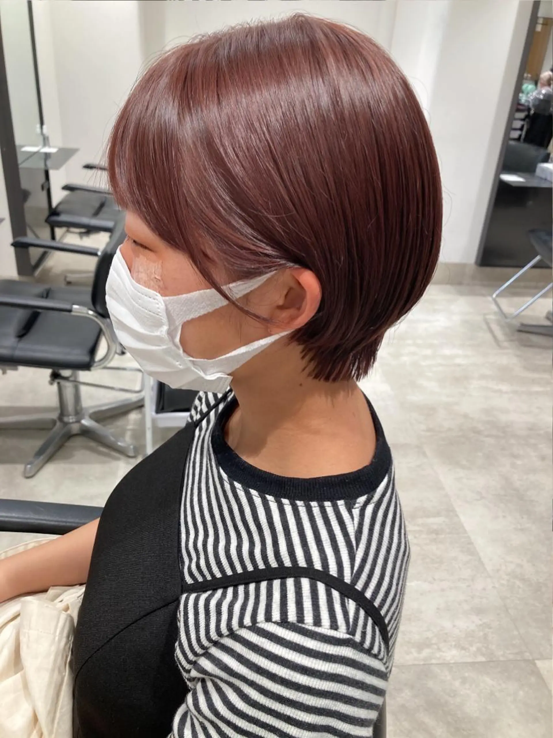 ショート カラー ベージュカラー 透明感カラー ピンクカラー ピンクベージュ ショートヘア カット ヘアカラー トリートメント ヘッドスパ スキバサミを使わない カット🌼唯🌼のヘアスタイル