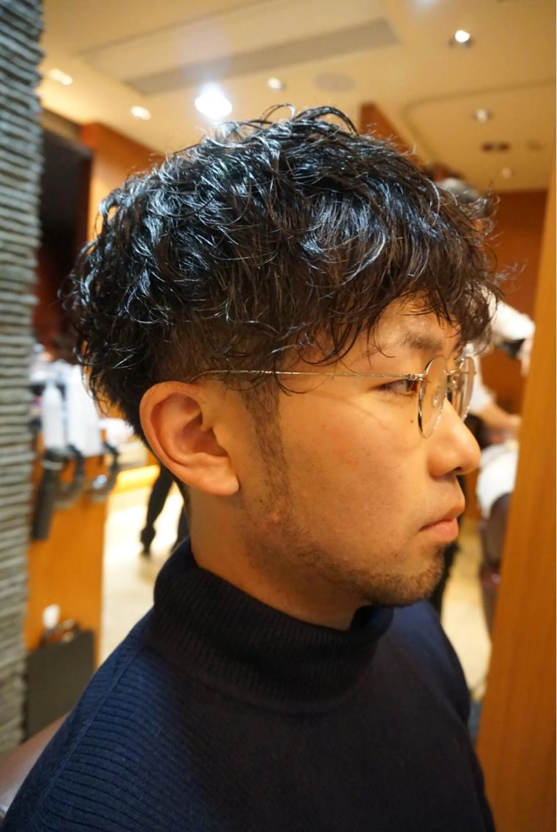 ミディアム パーマ ミディアムパーマ 銀座 shinoのエステ・リラクイメージ