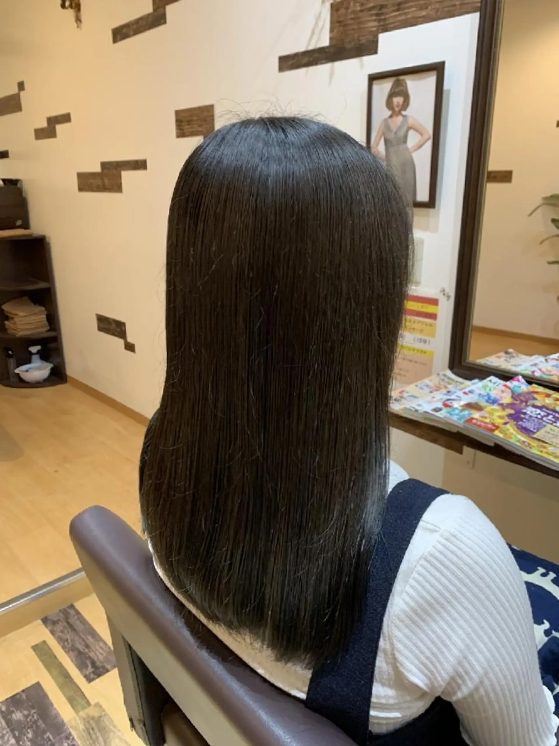 ロング カラー サトウ シューイチのヘアスタイル