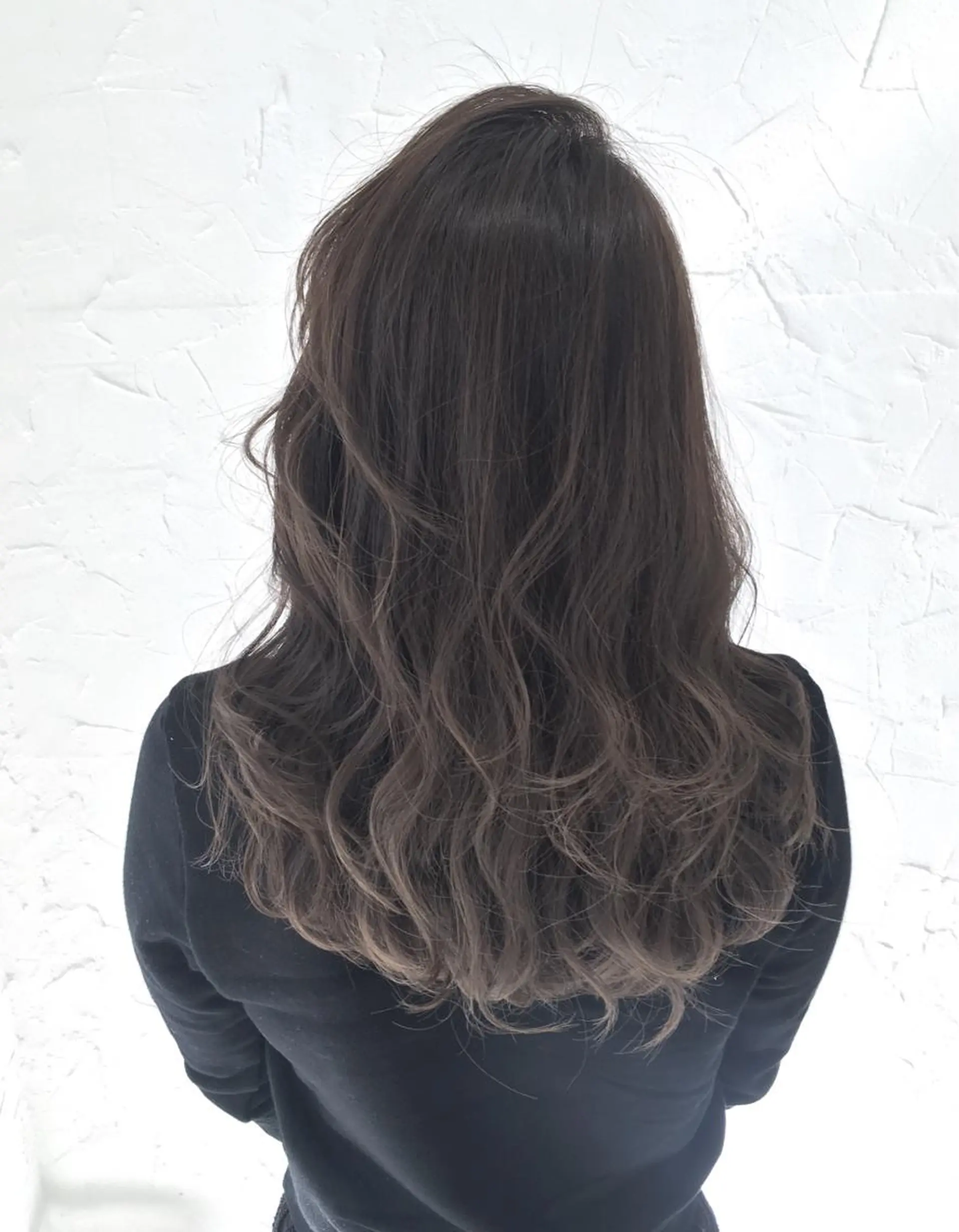 セミロング ヘアアレンジ アッシュ 脱！黒髪 ダブルカラー【上野】のヘアスタイル