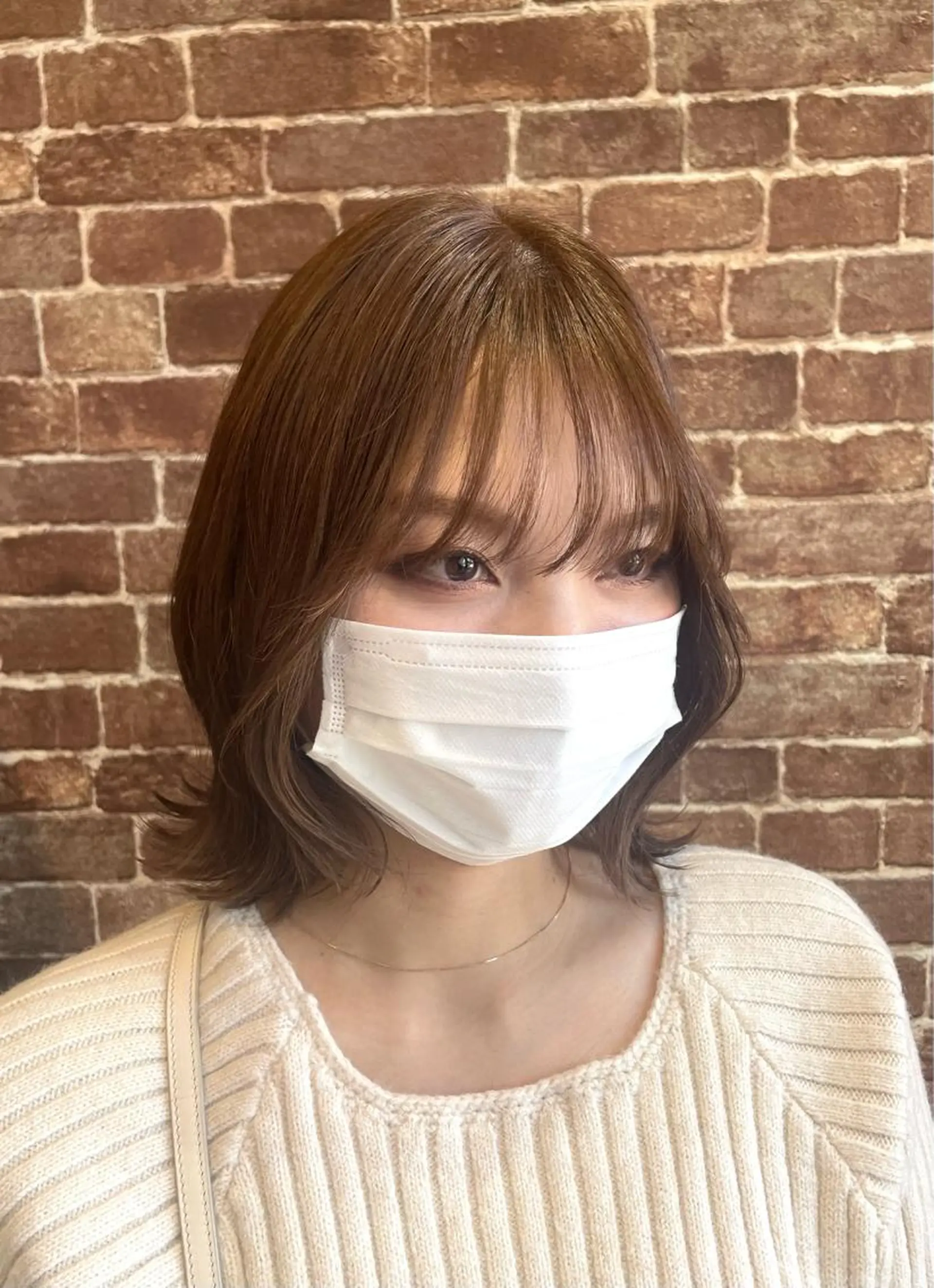 ミディアム 韓国カット/透明感 Re.Labo岡本のヘアスタイル