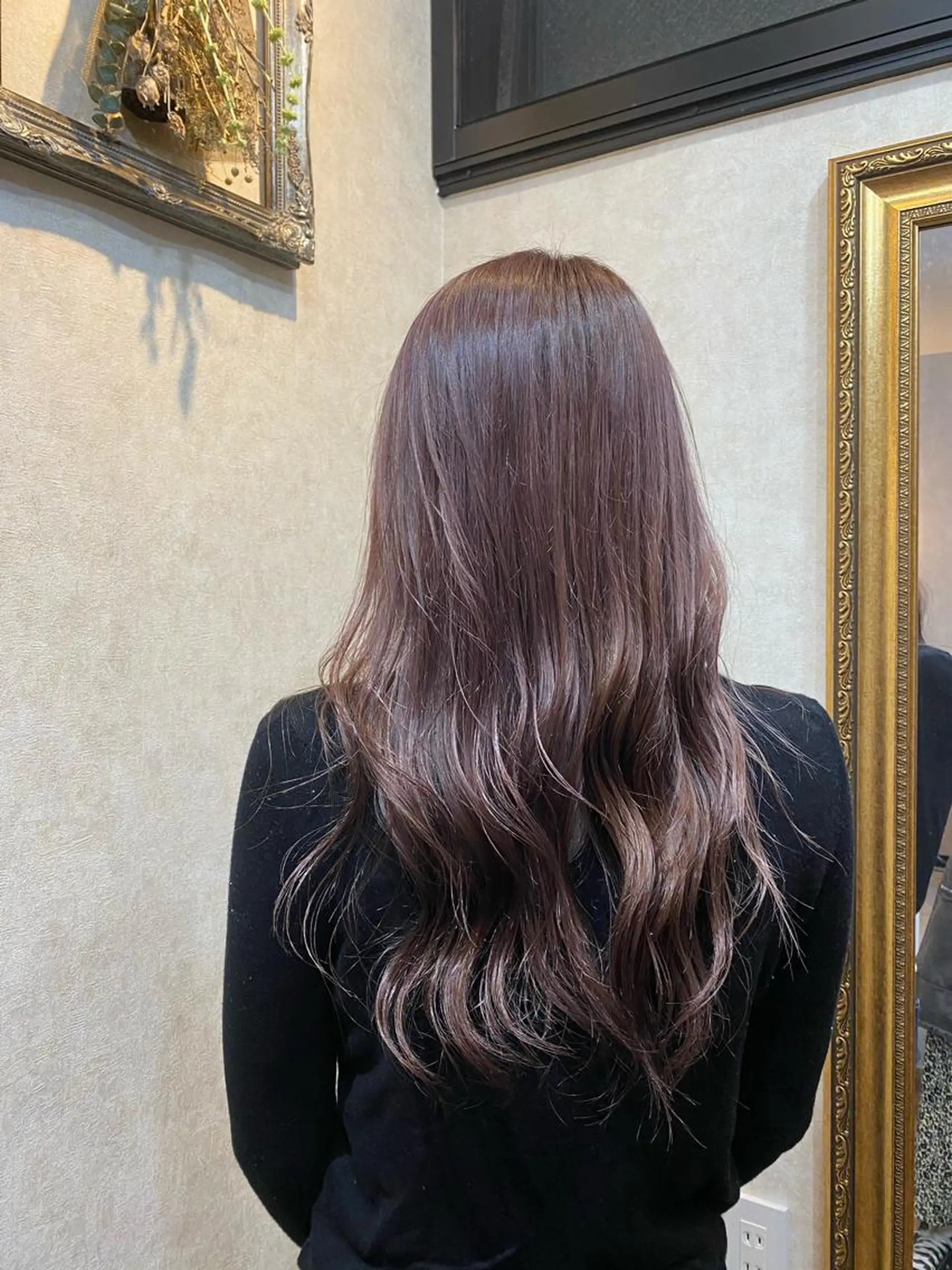 ロング カラー 齊藤 萌香のヘアスタイル