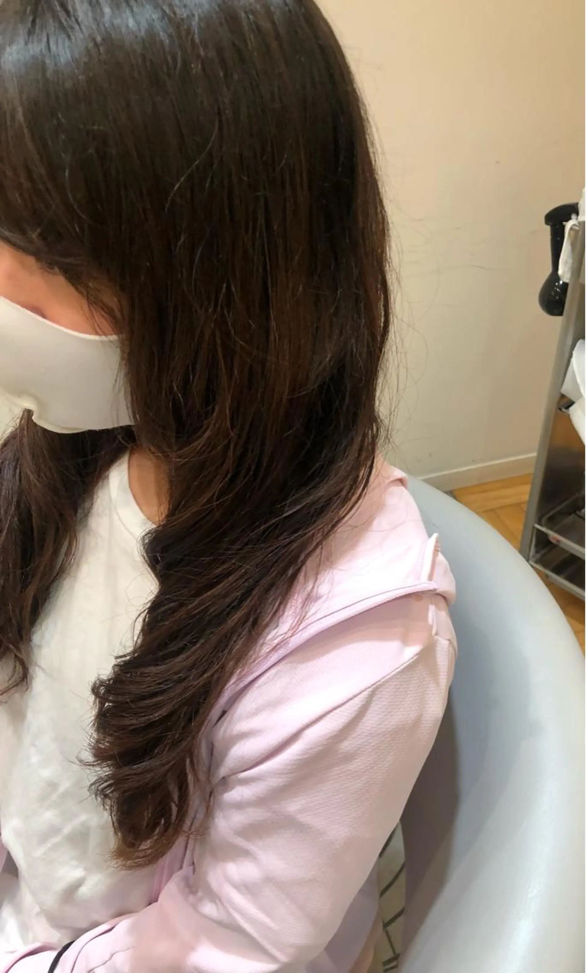 ロング コテ巻きパーマ 阪上 沙織のヘアスタイル