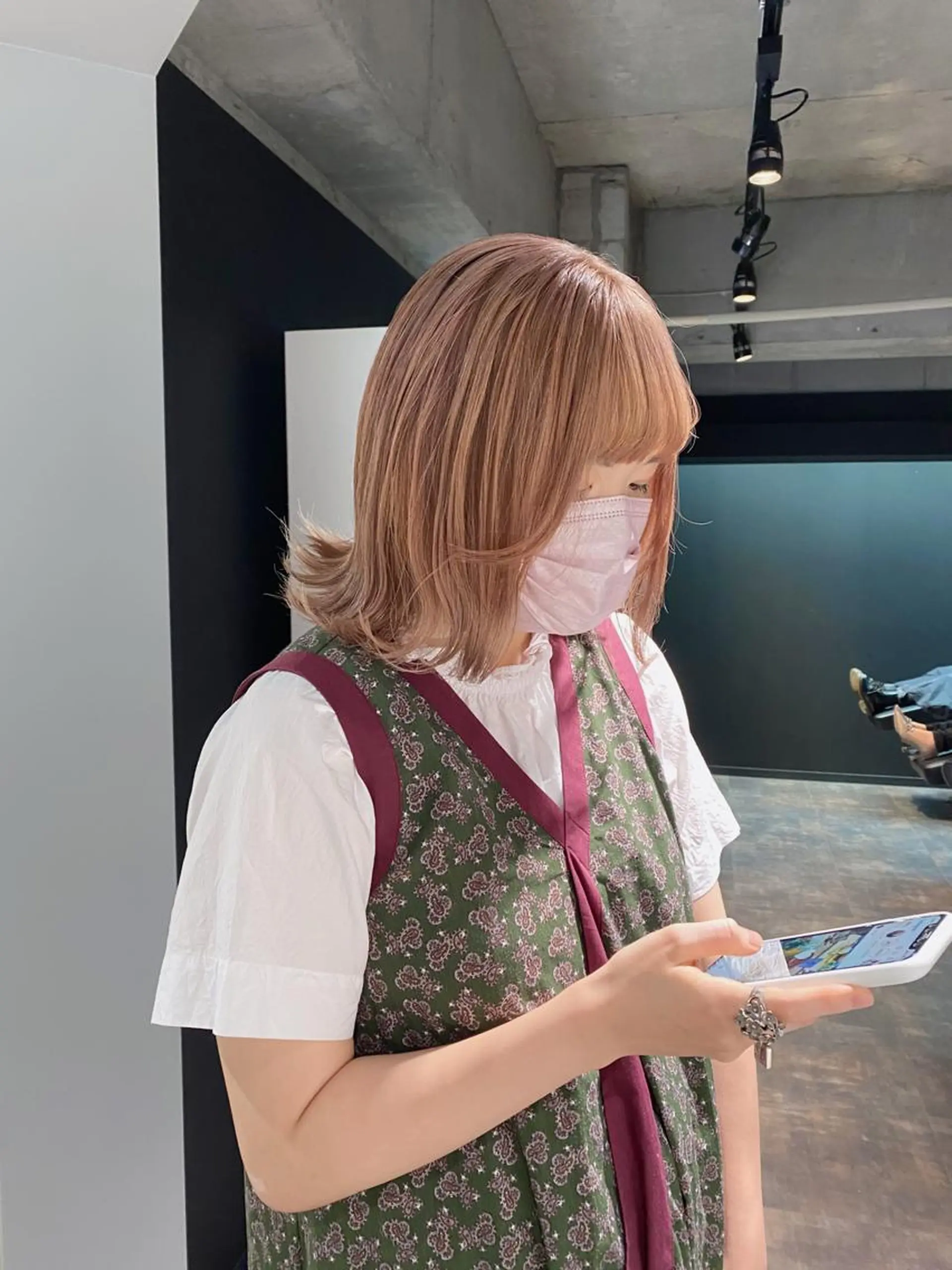 ミディアム カラー esu 天満のヘアスタイル