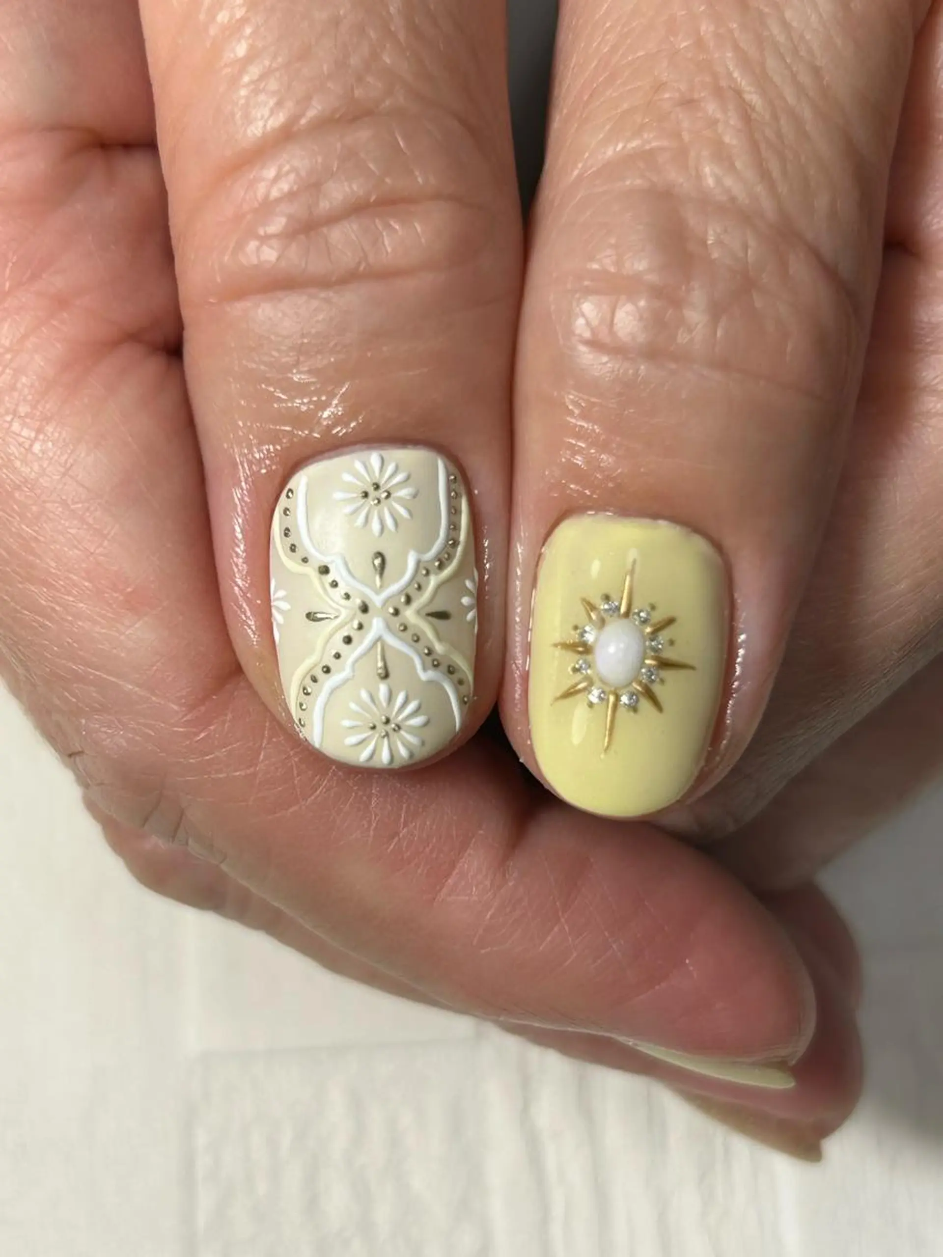 ネイル 大崎 奈々のネイルデザイン