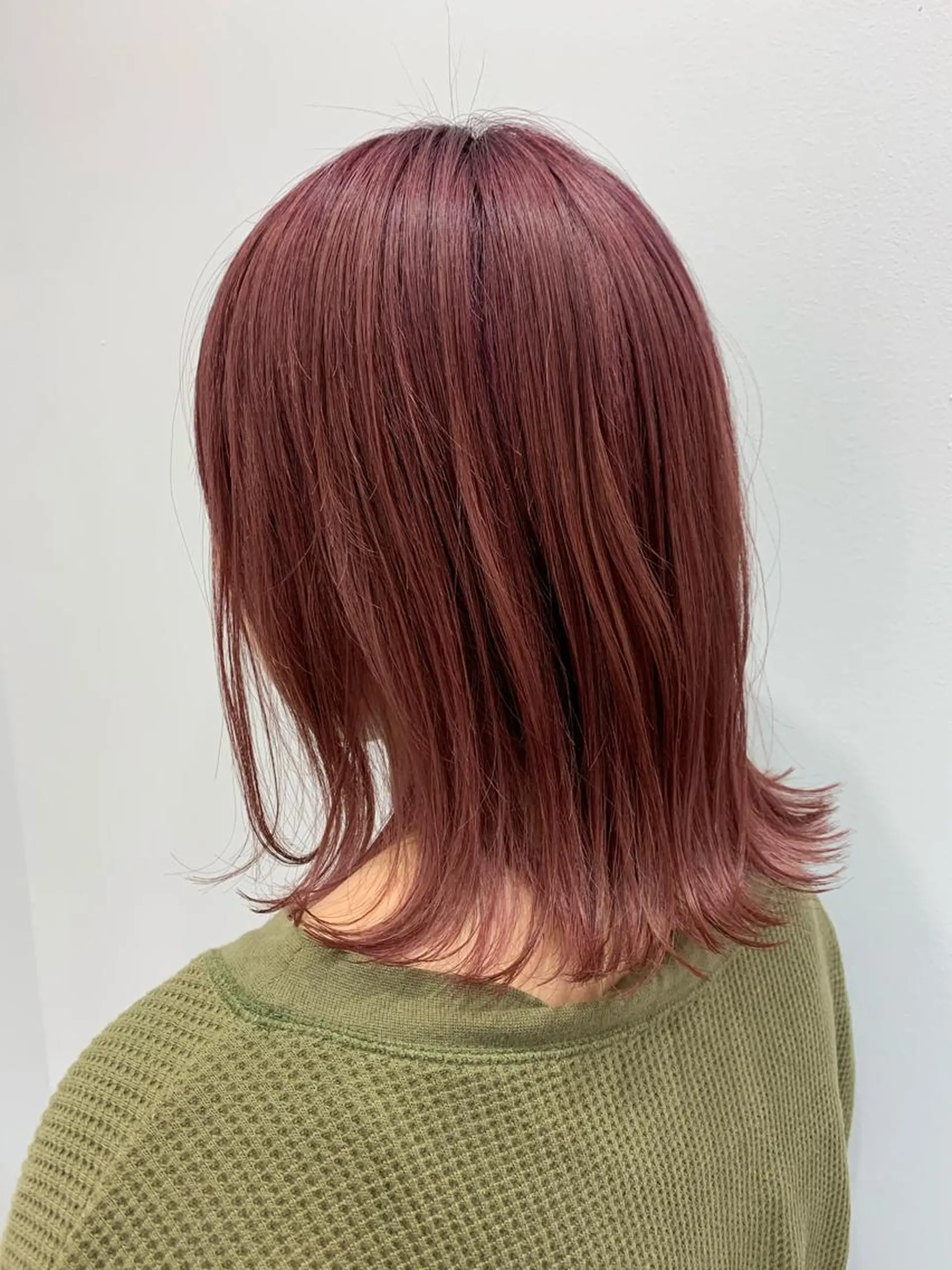 セミロング カラー 加藤 佑哉のヘアスタイル