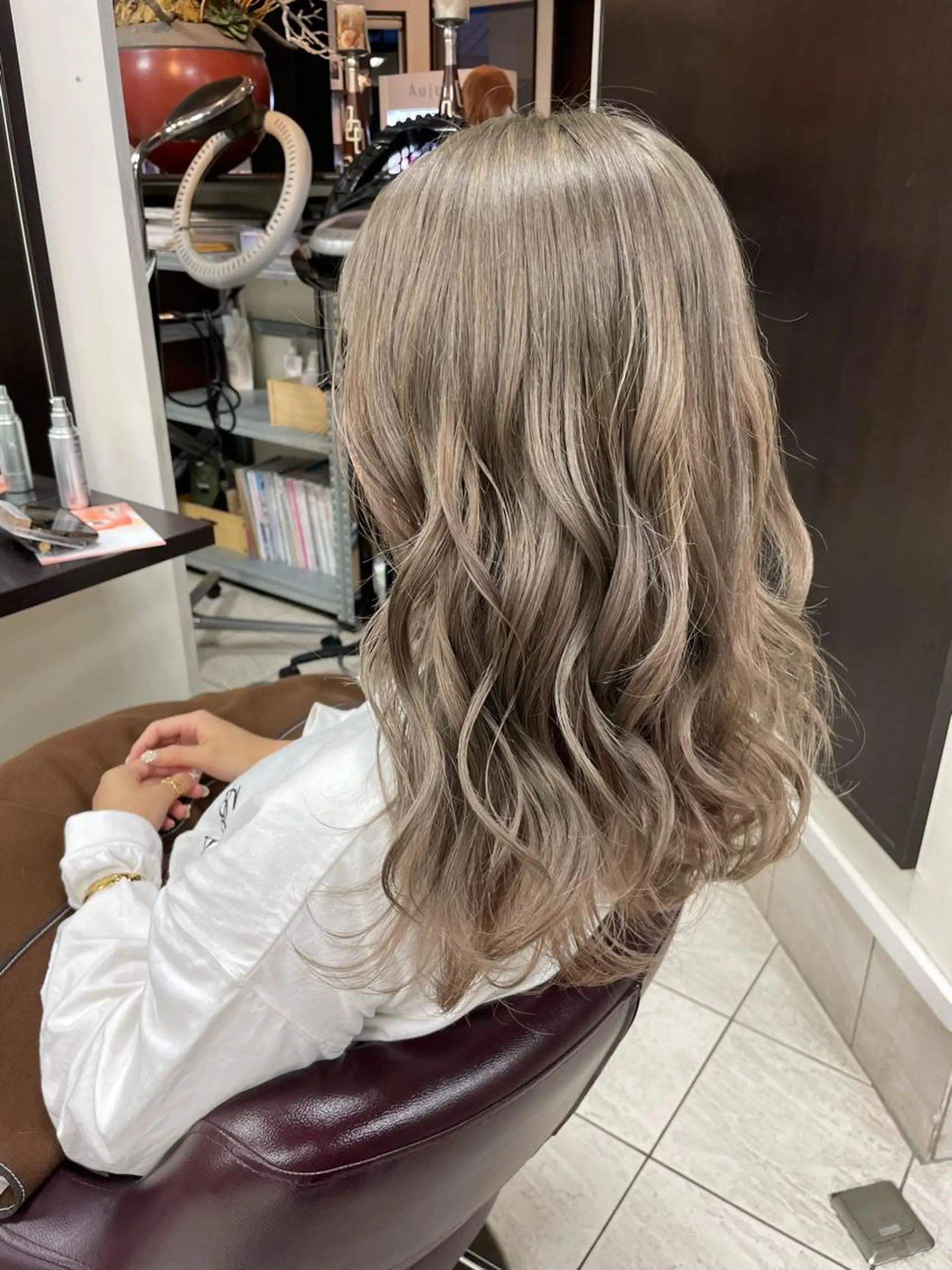 セミロング カラー カット ヘアカラー コレットヘアー 田中アヤノのヘアスタイル