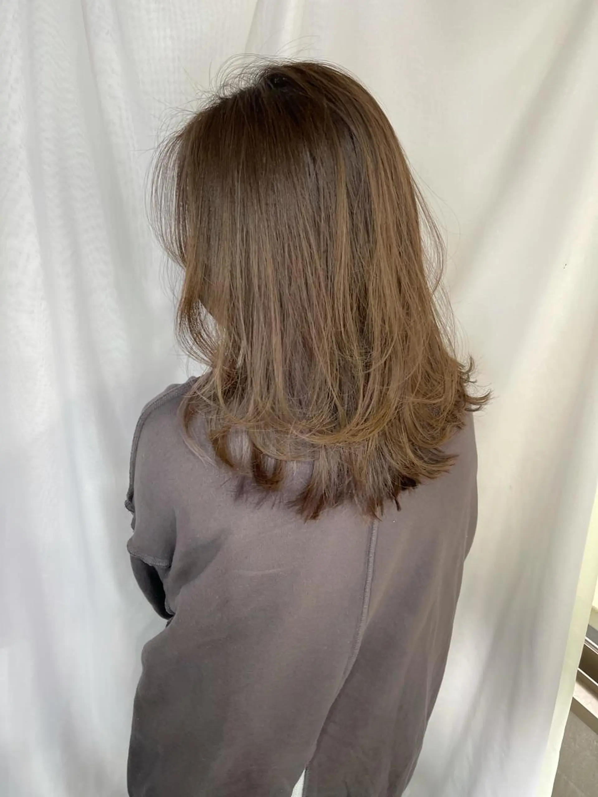 セミロング カット ヘアカラー トリートメント 早瀬裕之 パーマのヘアスタイル