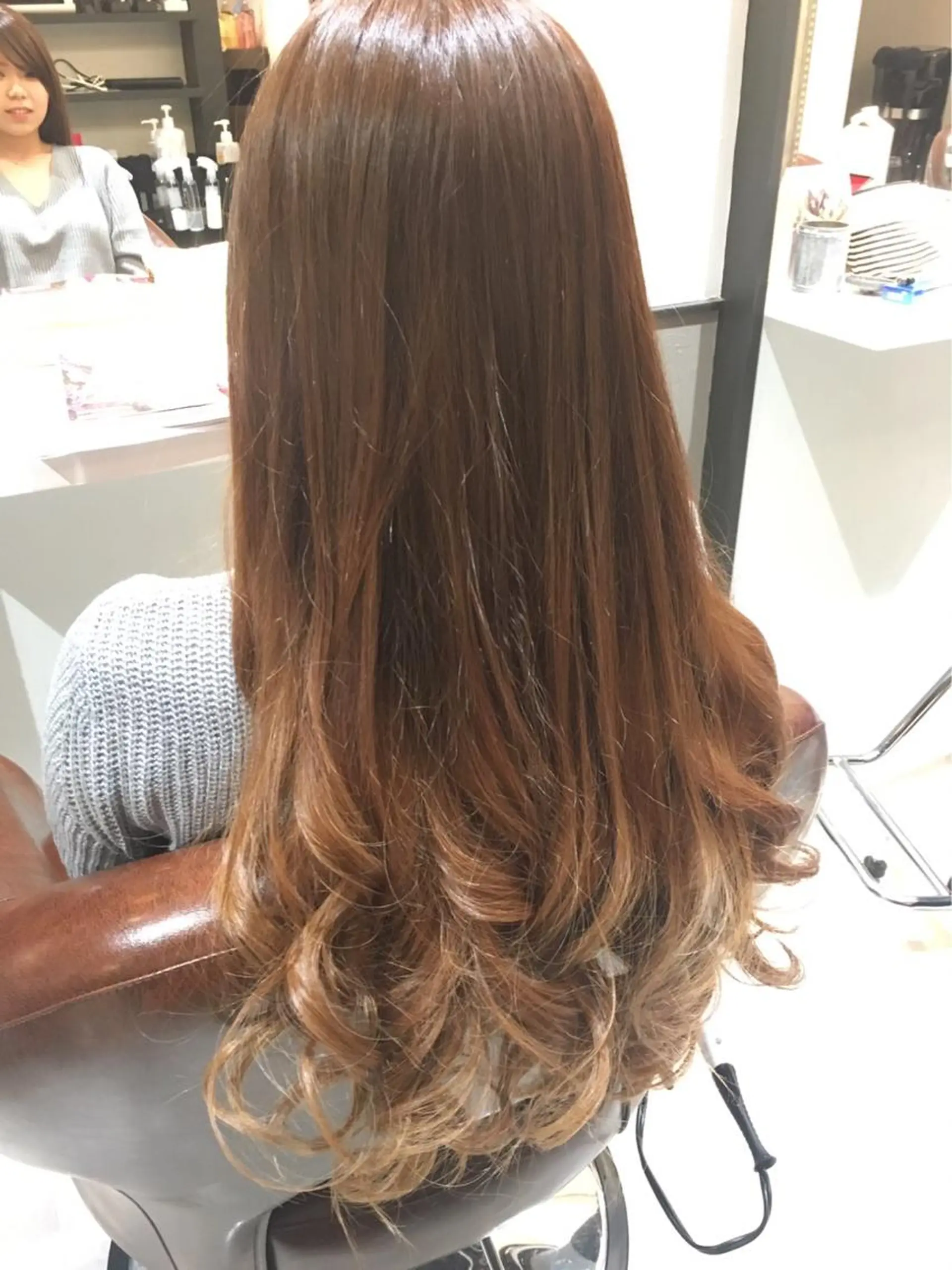 ロング カラー グラデーションカラー ハイライトカラー ハイライト wavi hair所属・後藤 ユウキ/髪質改善🫧のヘアスタイル