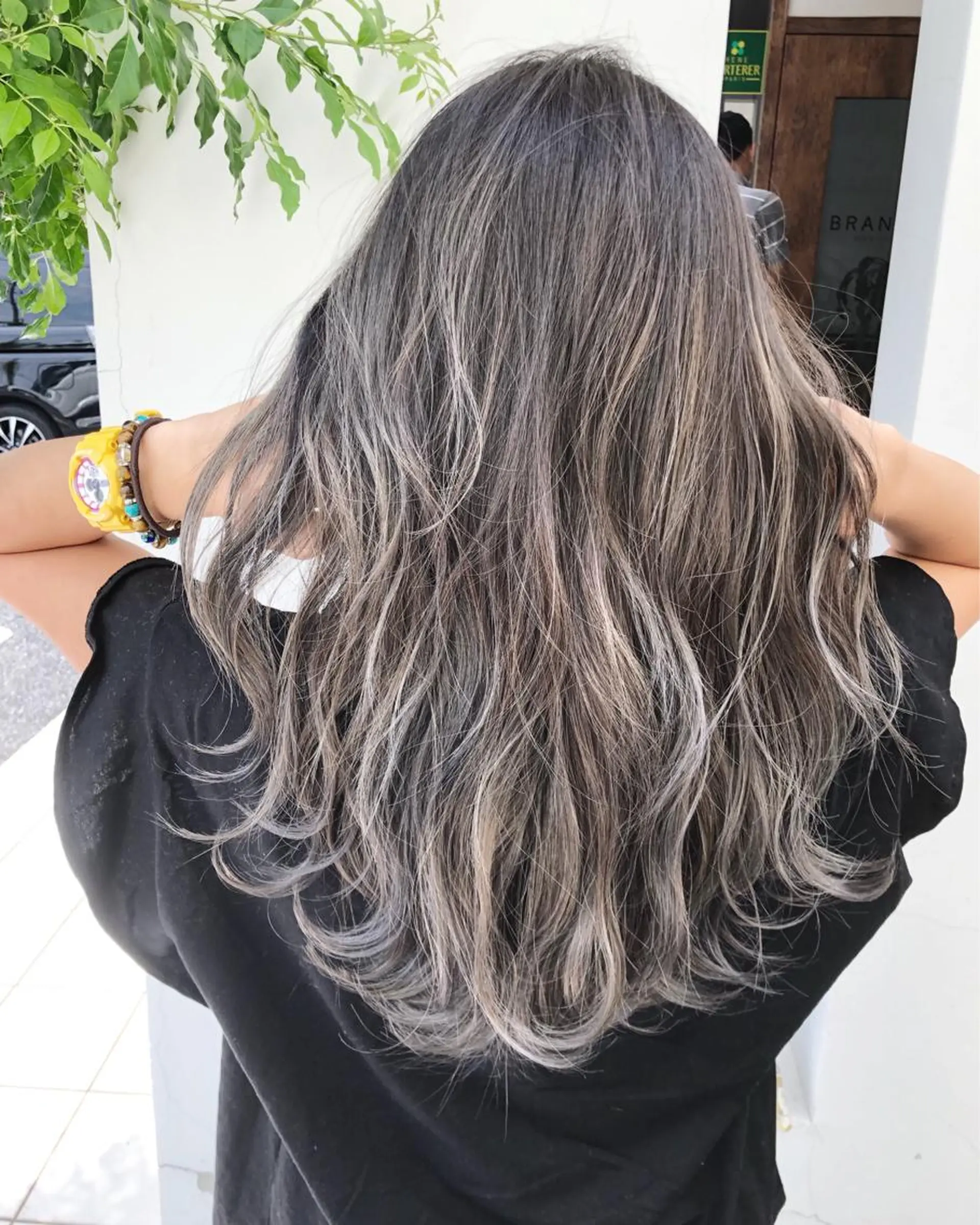 ロング カラー ヘアカラー 具志 正太のヘアスタイル