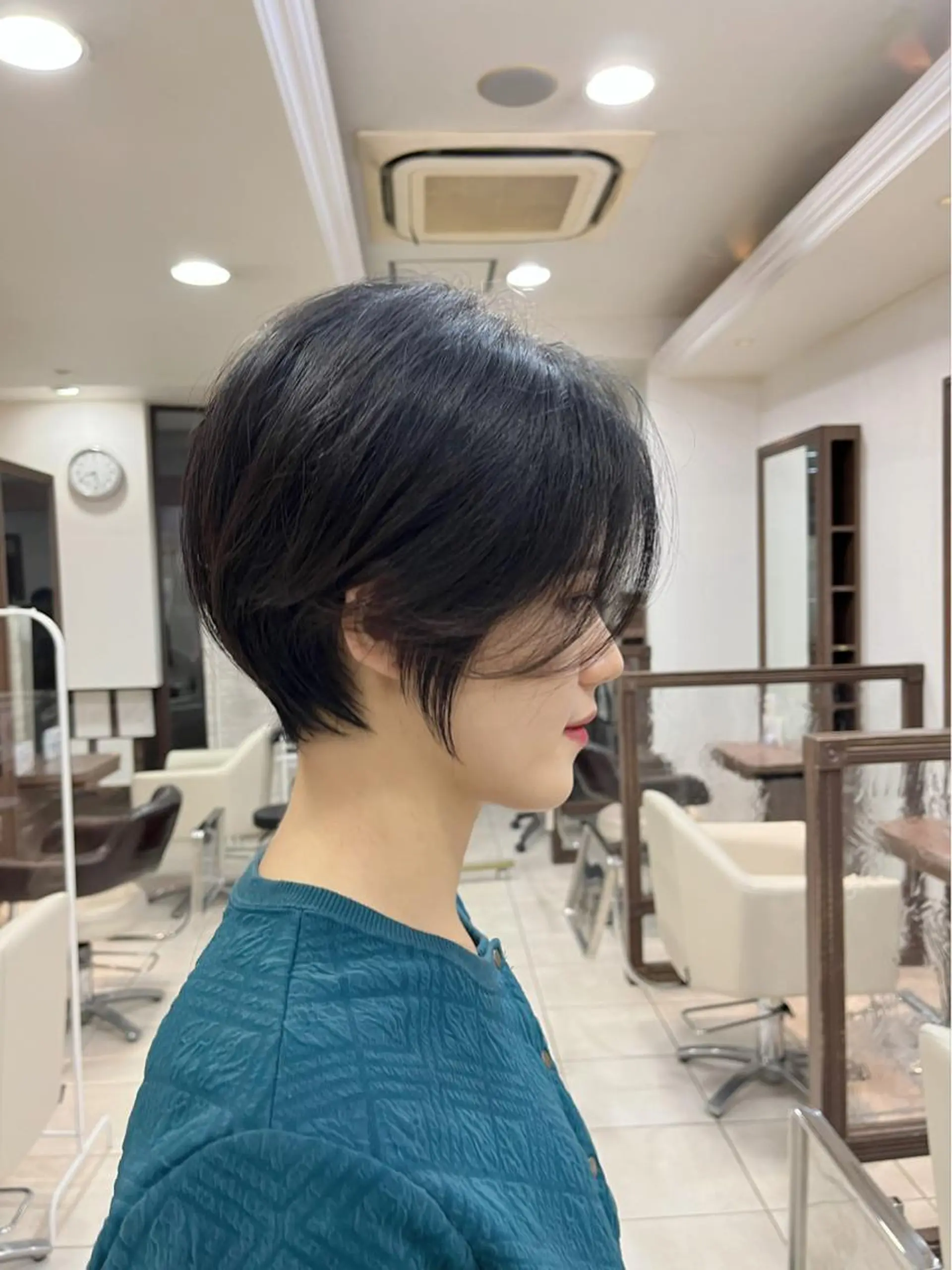 ショート ショートボブ ハンサムショート ボブ くびれヘア ハイライト カット ヘアカラー トリートメント ✨髪質改善・縮毛矯正 専門美容室マーベルのヘアスタイル