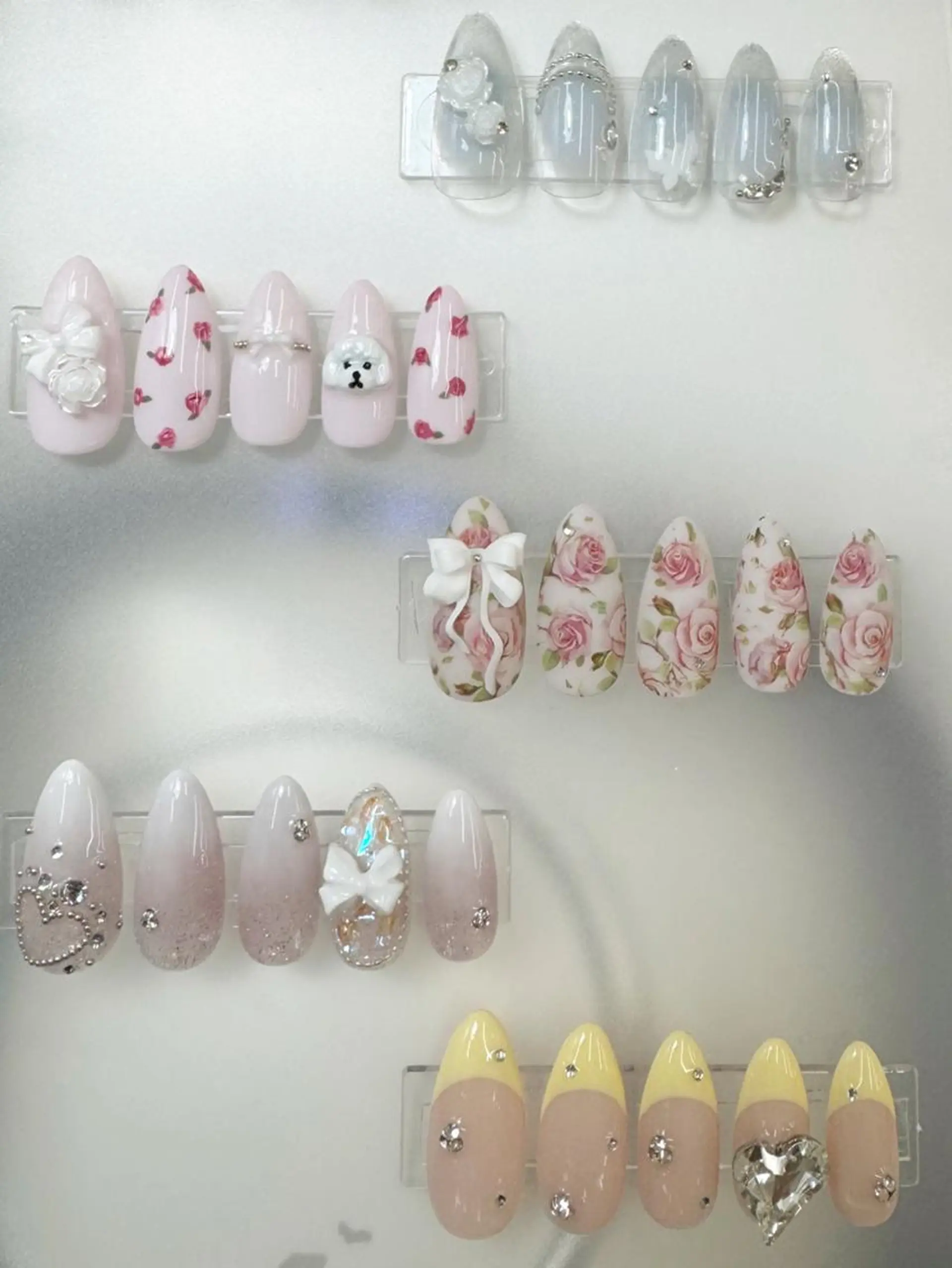 ネイル NAIL atre AIKOのネイルデザイン