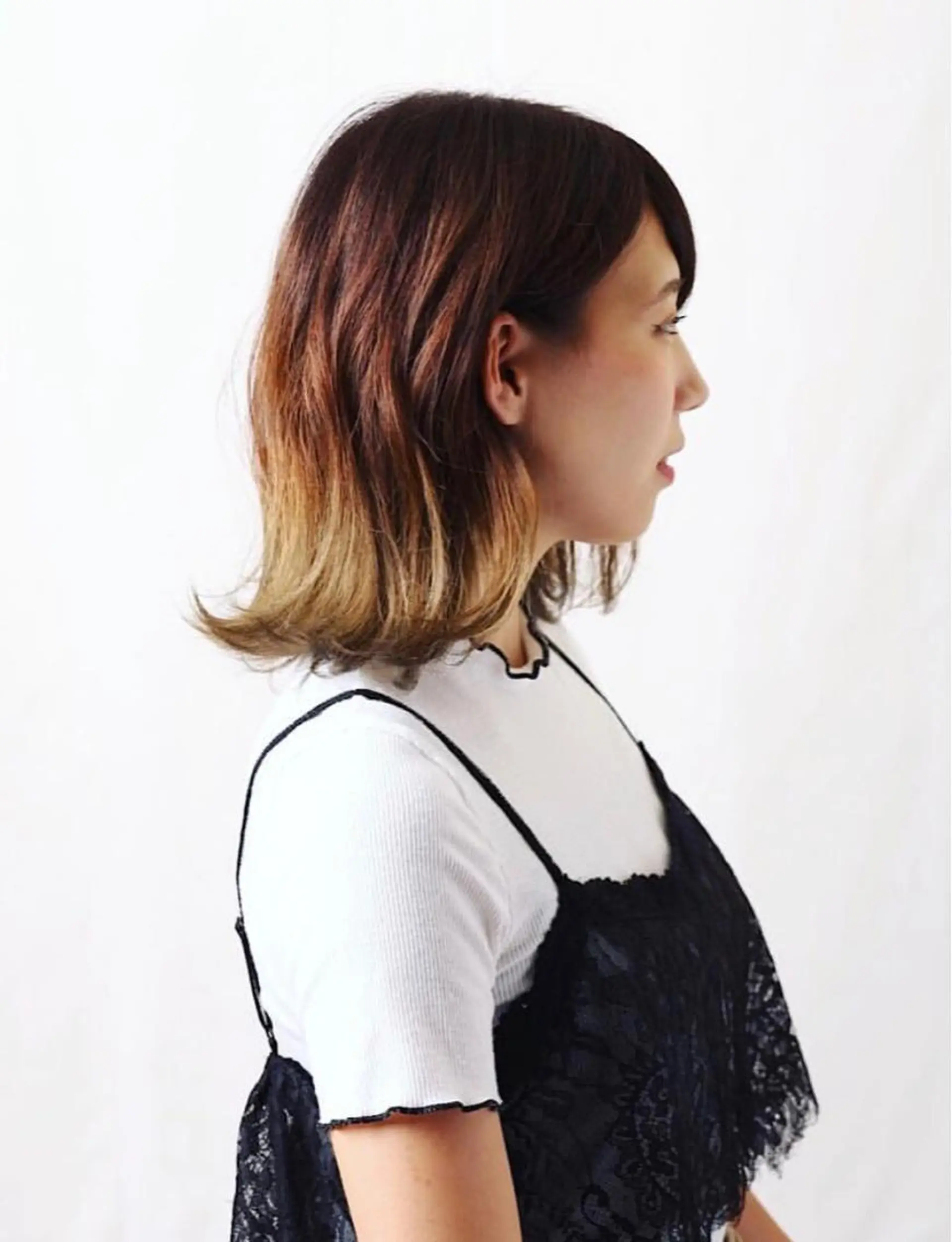 ミディアム カラー グラデーションカラー 外ハネヘア ヘアカラー トリートメント 松村 未央のヘアスタイル