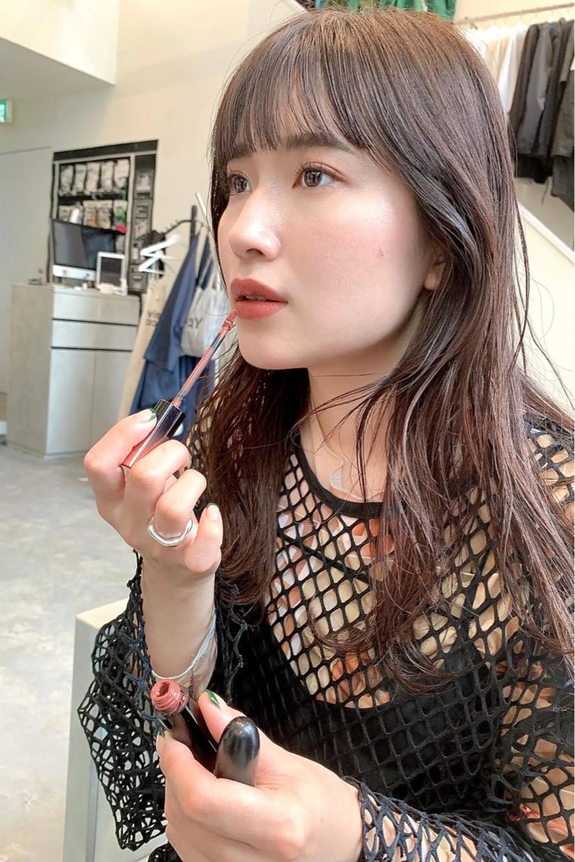 セミロング ノモト ハルのヘアスタイル