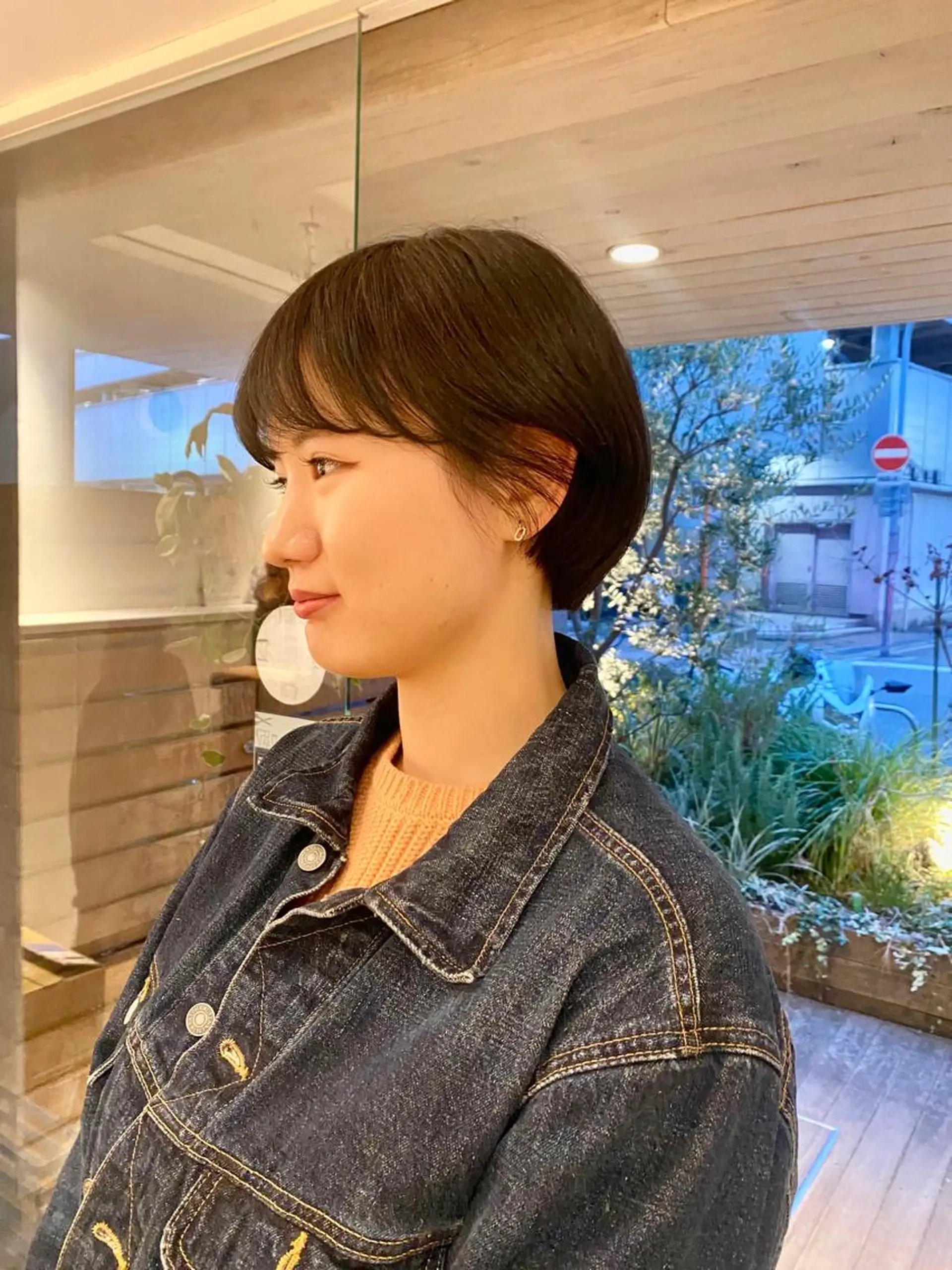 ショート カラー カット ヘアカラー トリートメント BELLA阿部野 TOMOMIのヘアスタイル