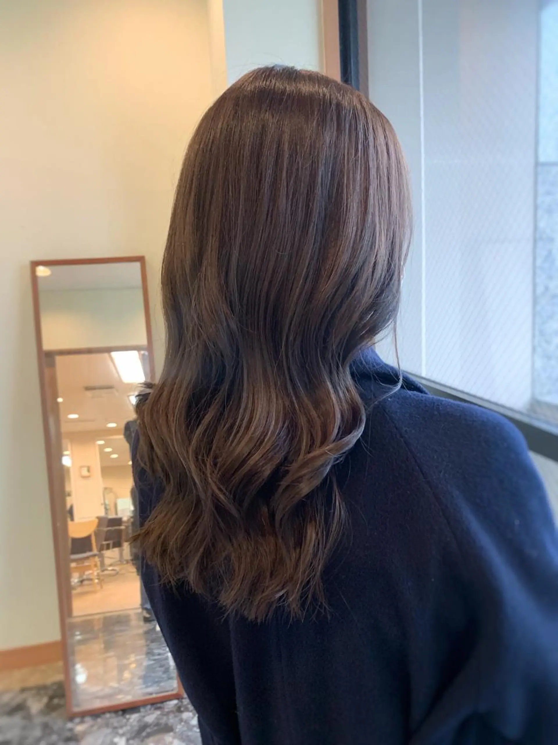 ロング カラー グレージュ yuri🌼 NUMBER 天王寺のヘアスタイル