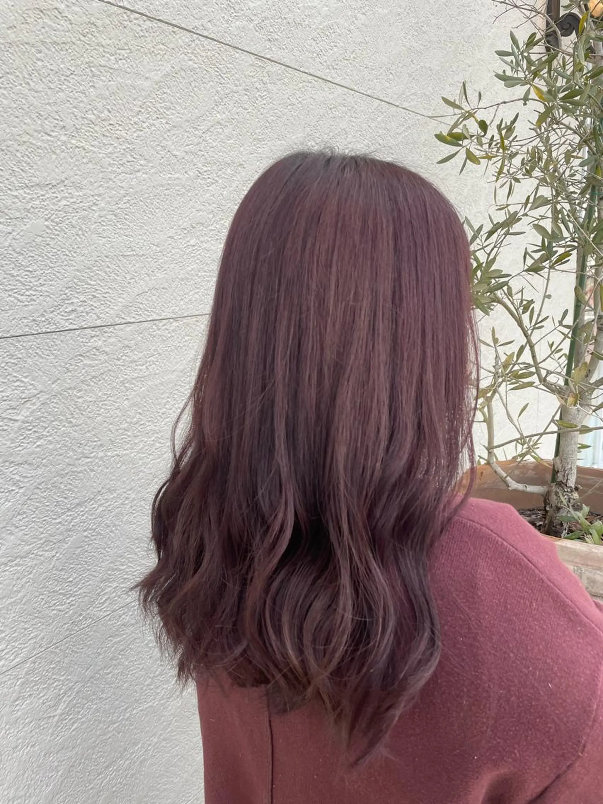 ロング カラー ブラウンカラー ラベンダーカラー ヘアカラー トリートメント 鵜飼 真伍のヘアスタイル