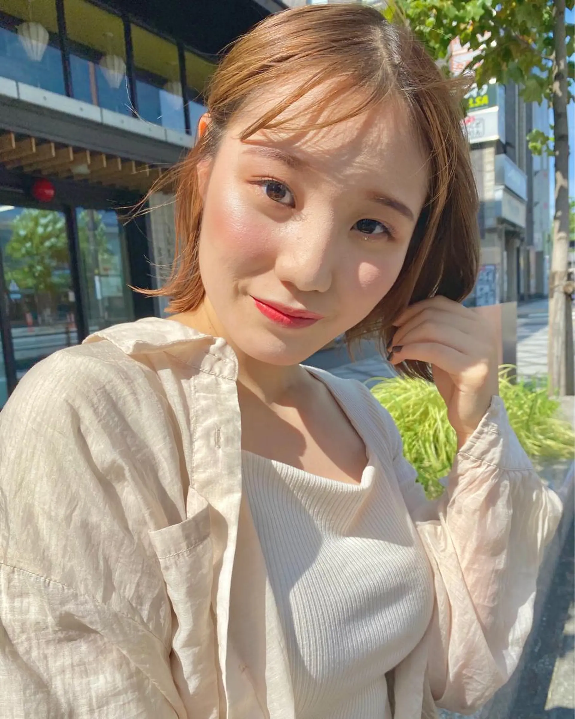 ショート カラー パーマ ヘアアレンジ 🌿レイヤー/ブリー チ/🌿‬JINのヘアスタイル