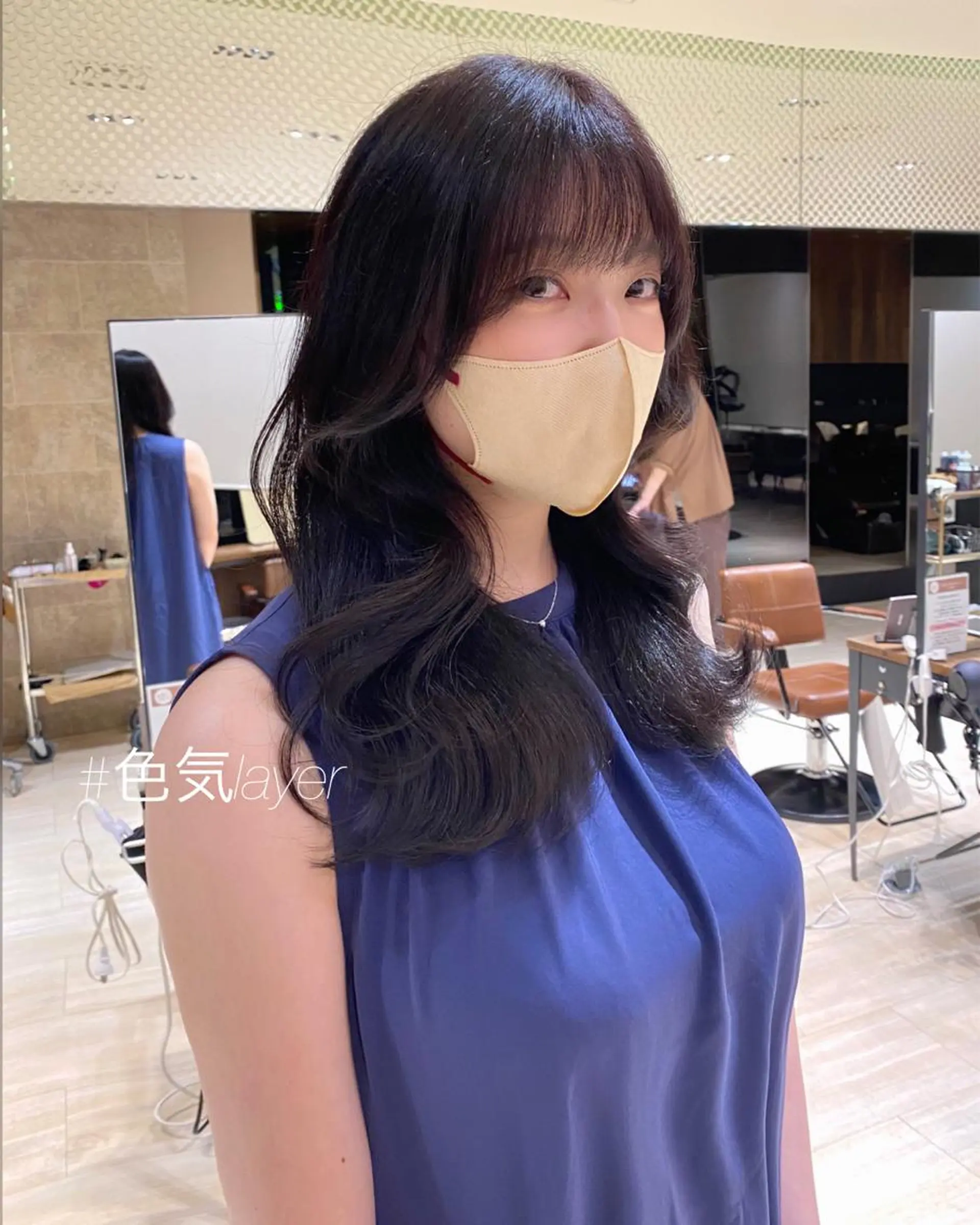 セミロング カラー レイヤー/顔周り /透明感🩶高橋大のヘアスタイル