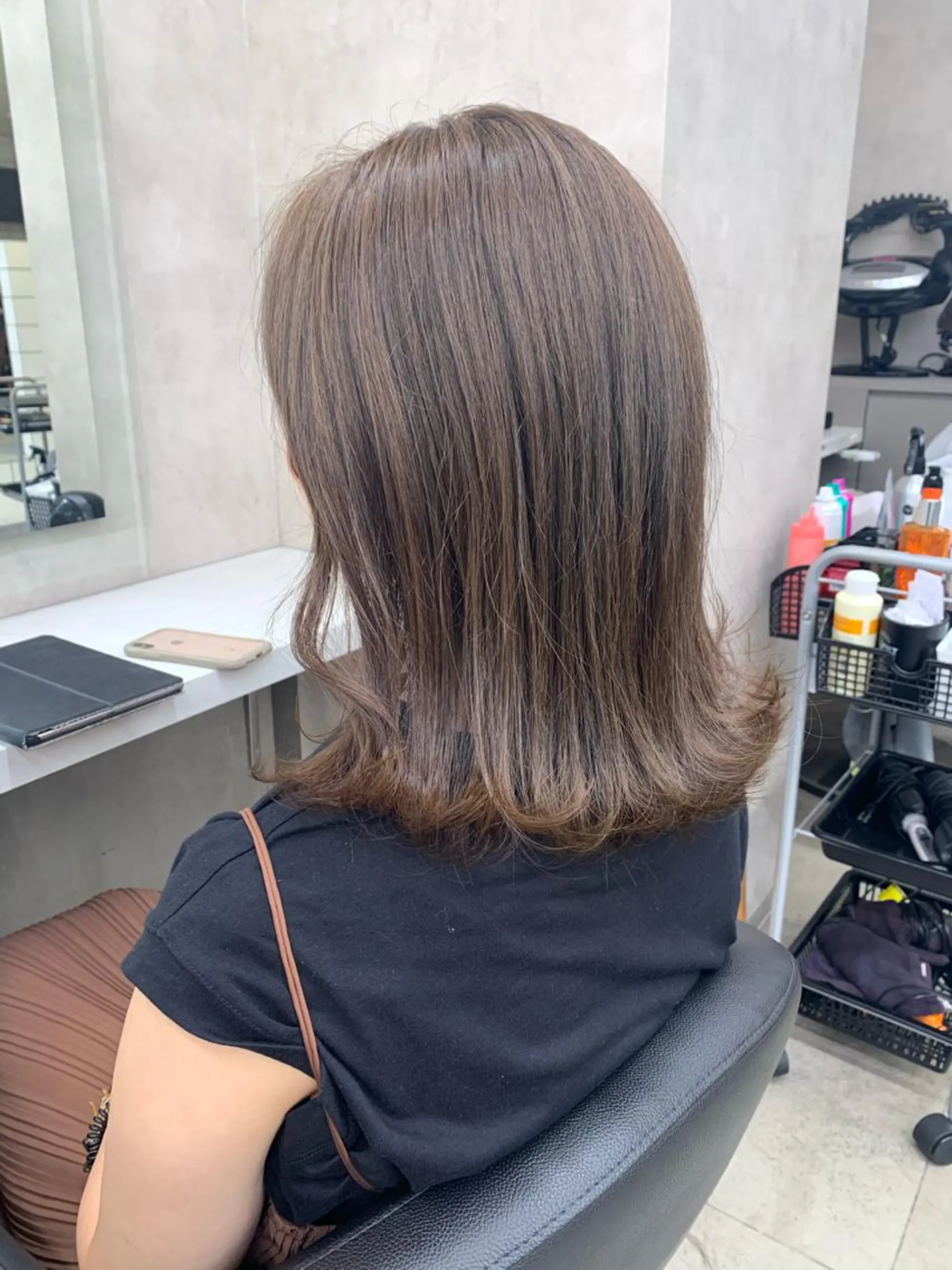 ミディアム 【美容室が苦手な方 専問美容室】MIHOのヘアスタイル