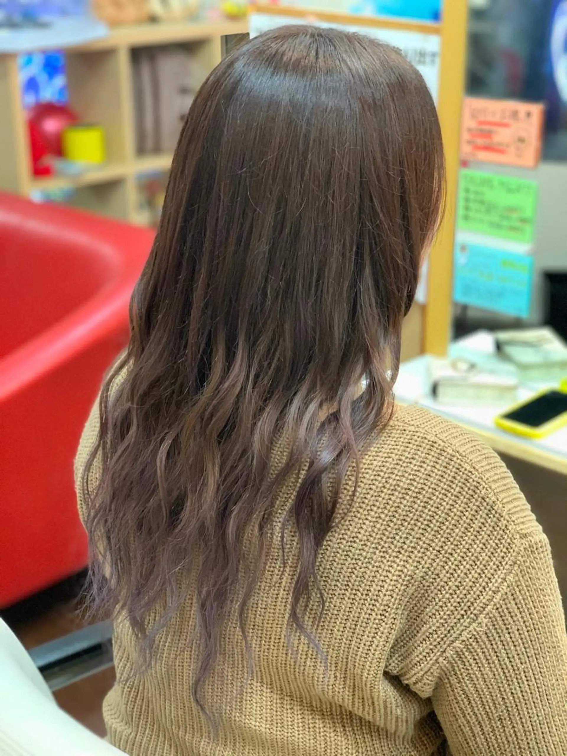 ロング ヘアカラー たけい ゆうきのヘアスタイル