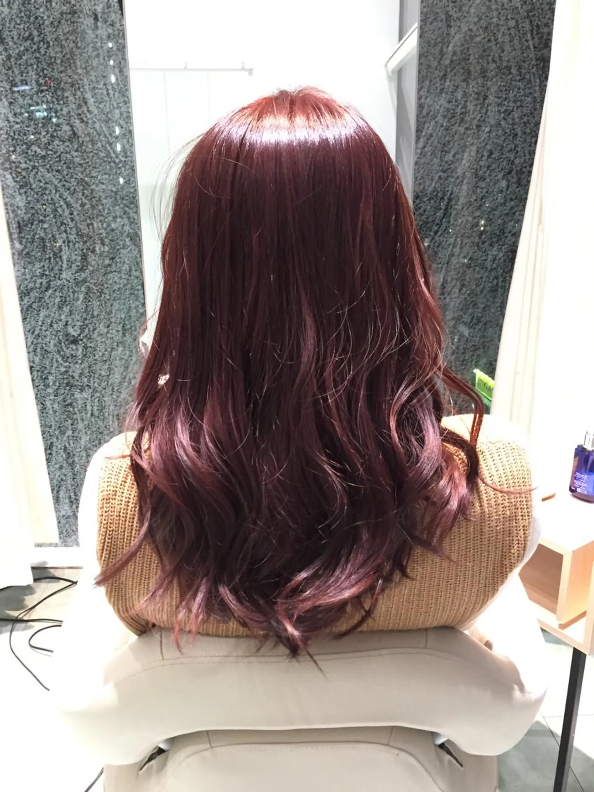 セミロング ロング カラー ピンクカラー バイオレットカラー Re:ta KANZOの眉毛・アイブロウイメージ