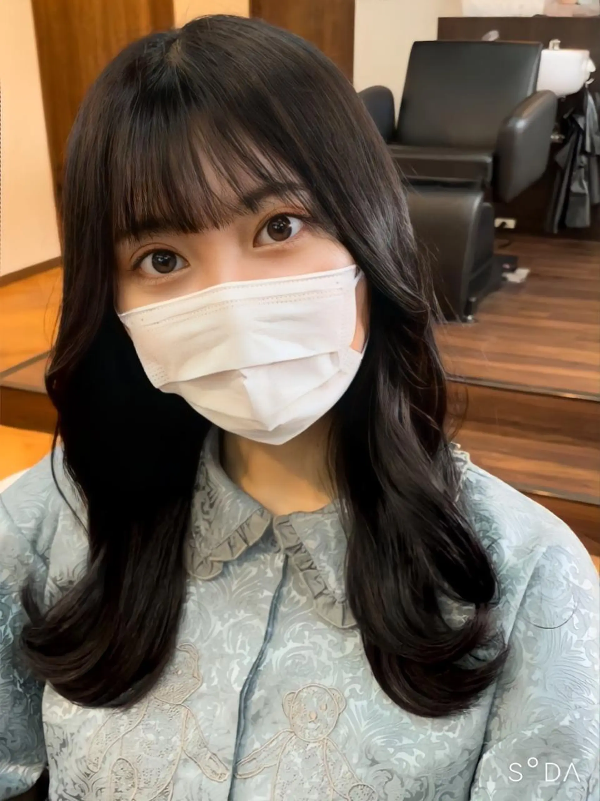 セミロング カラー チヒョ🦋 韓国hair🇰🇷のヘアスタイル