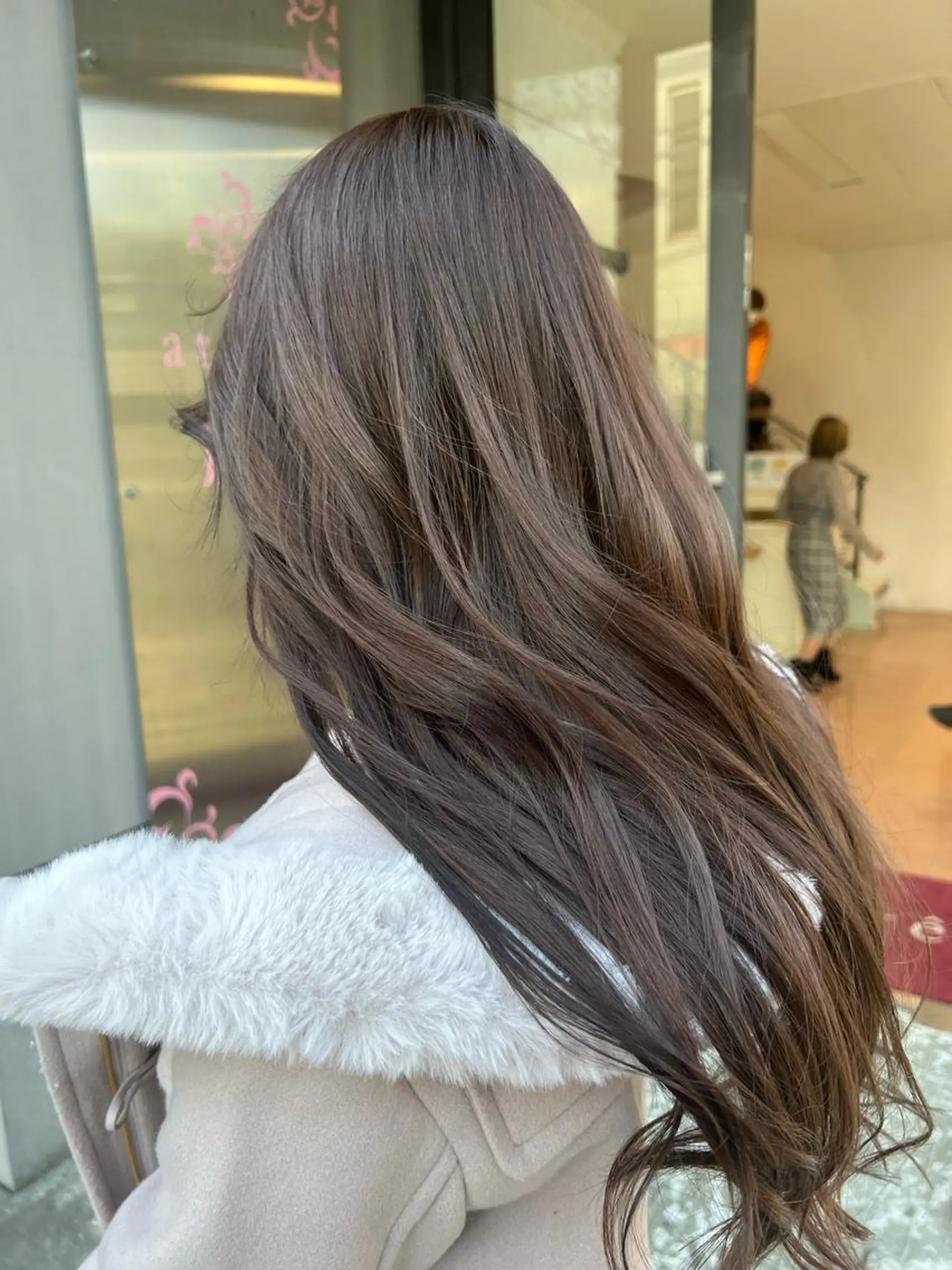 ロング カラー パーマ ヘアアレンジ ヘアカラー トリートメント ヘアセット 🌈インナーカラー ‘ショウマ’🌈のヘアスタイル