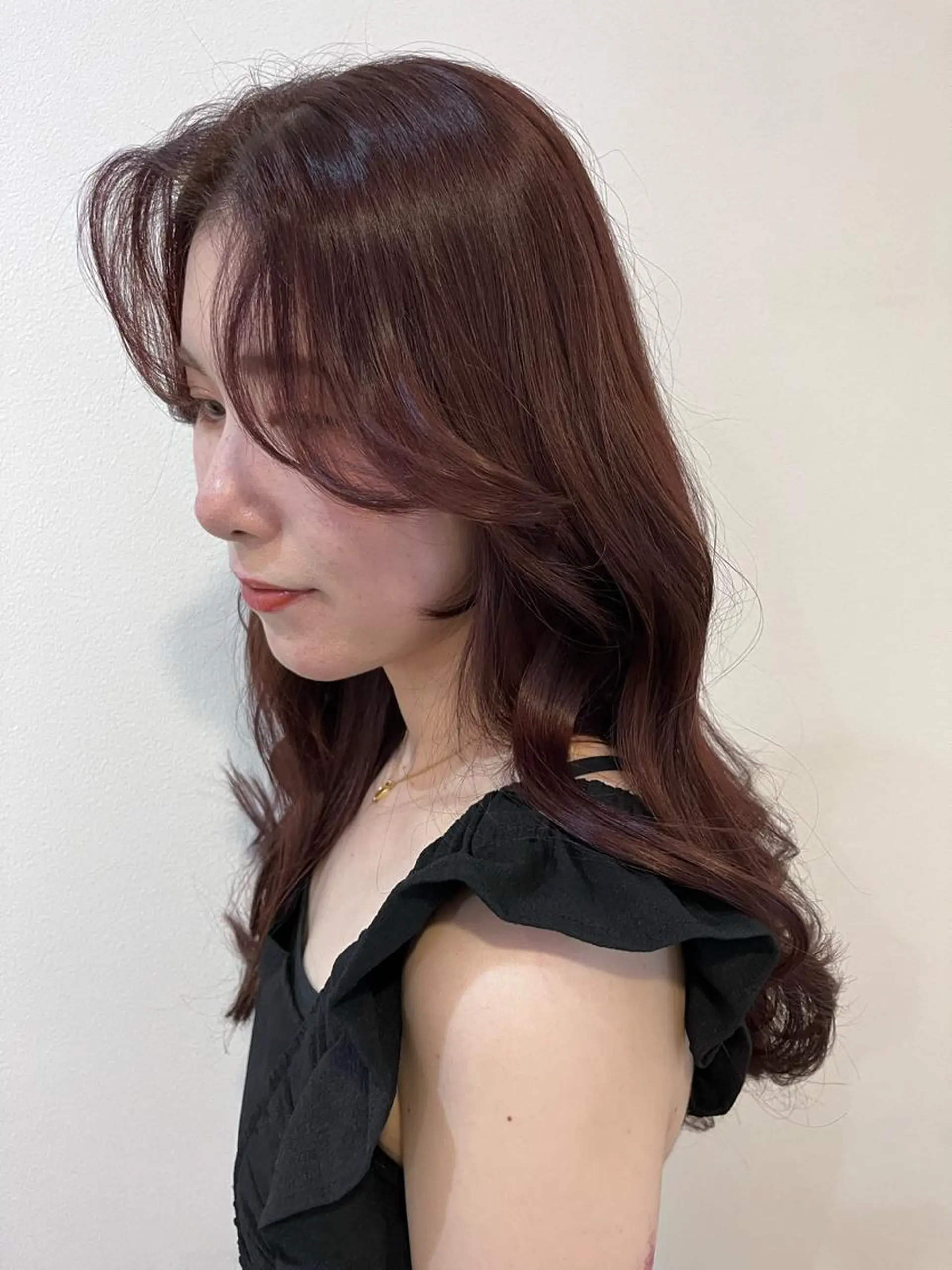 ロング カラー レッドカラー エギョモリ ヨシンモリ 韓国風ヘア レイヤーカット カット ヘアカラー トリートメント 韓国×巻ける髪質改善 💍maki💍のヘアスタイル