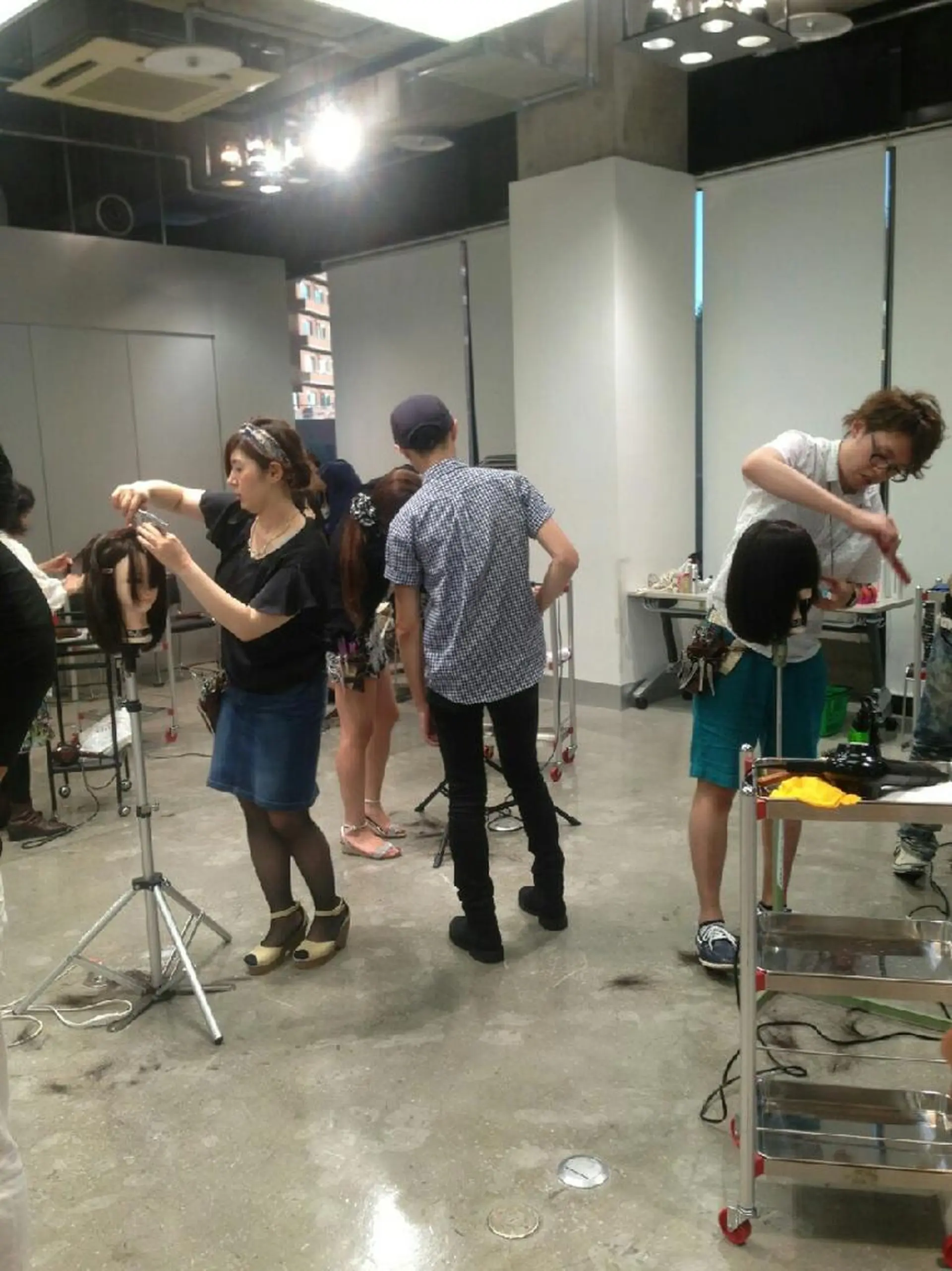 カラー パーマ ショート ミディアム セミロング ロング メンズ iplus まつげ、眉毛、耳つぼのマツエク・マツパデザイン